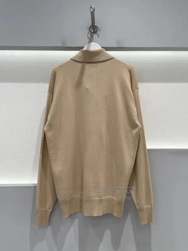 Miu Miu Miu Miu Beige Cashmere Long Sleeve Pullover . Size XXS / US 00 / IT 34 - 1 Thumbnail