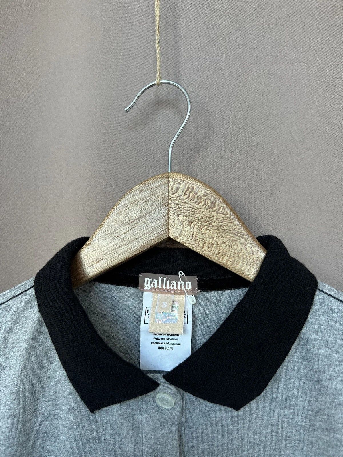 John Galliano John Galliano Big Logo Polo Shirt Womens Size S Short Sleeve Size S / US 4 / IT 40 - 10 Thumbnail