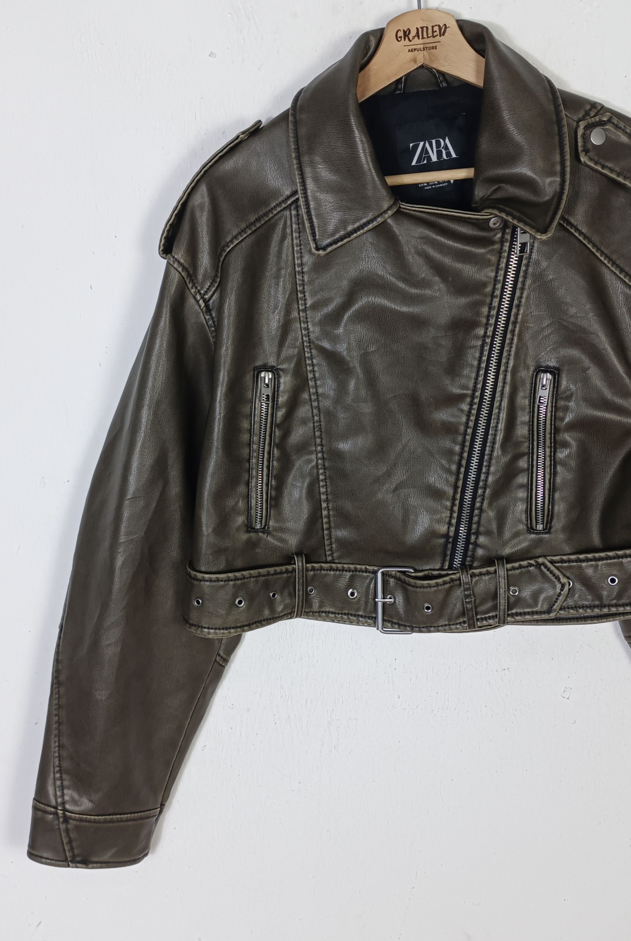 Le Grande Bleu (L.G.B.) ZARA Cropped Leather Jacket Size M / US 6-8 / IT 42-44 - 3 Thumbnail
