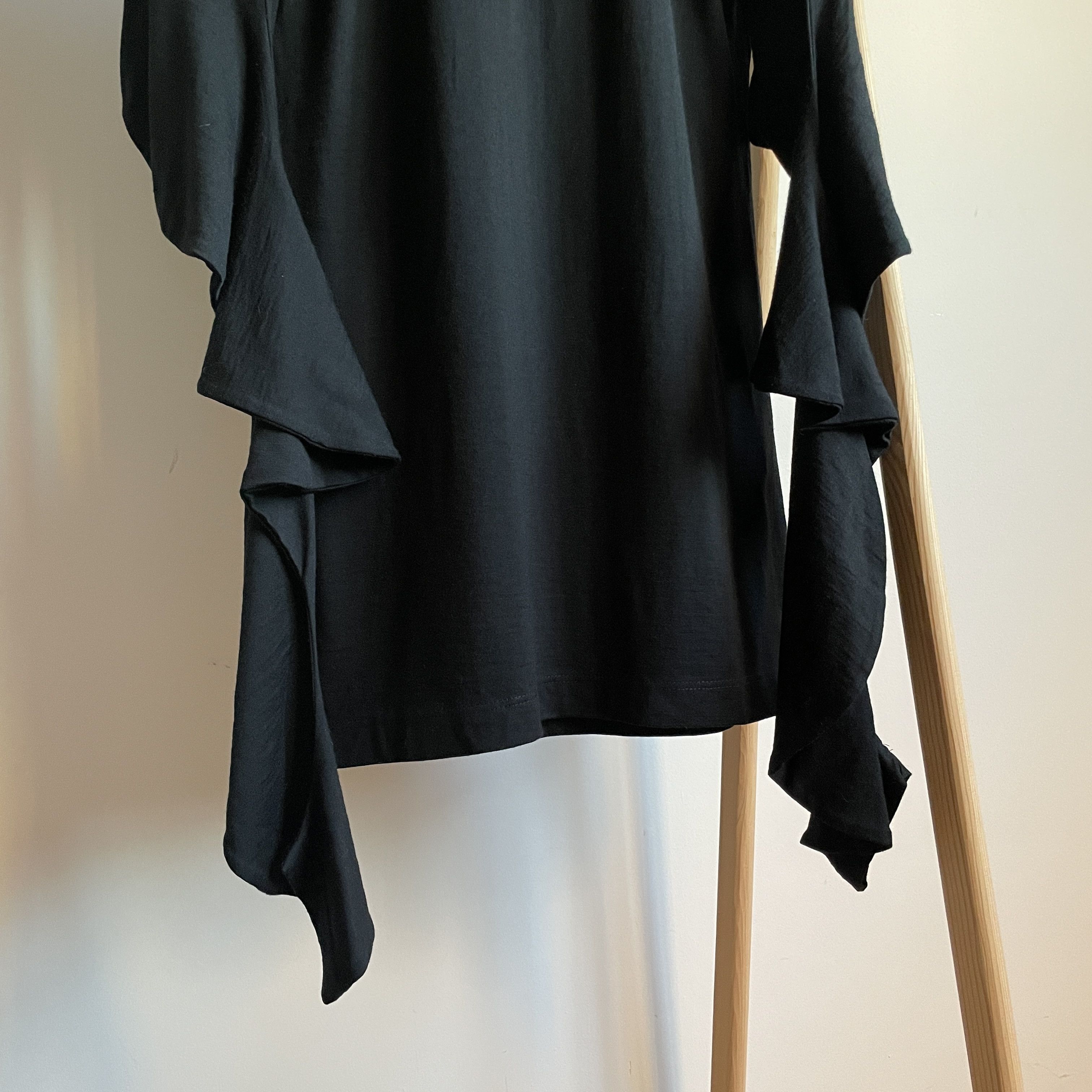 Comme des Garcons Comme des Garcons 2010 Pillow Padded Curved Sleeves Sweater Size S / US 4 / IT 40 - 9 Thumbnail