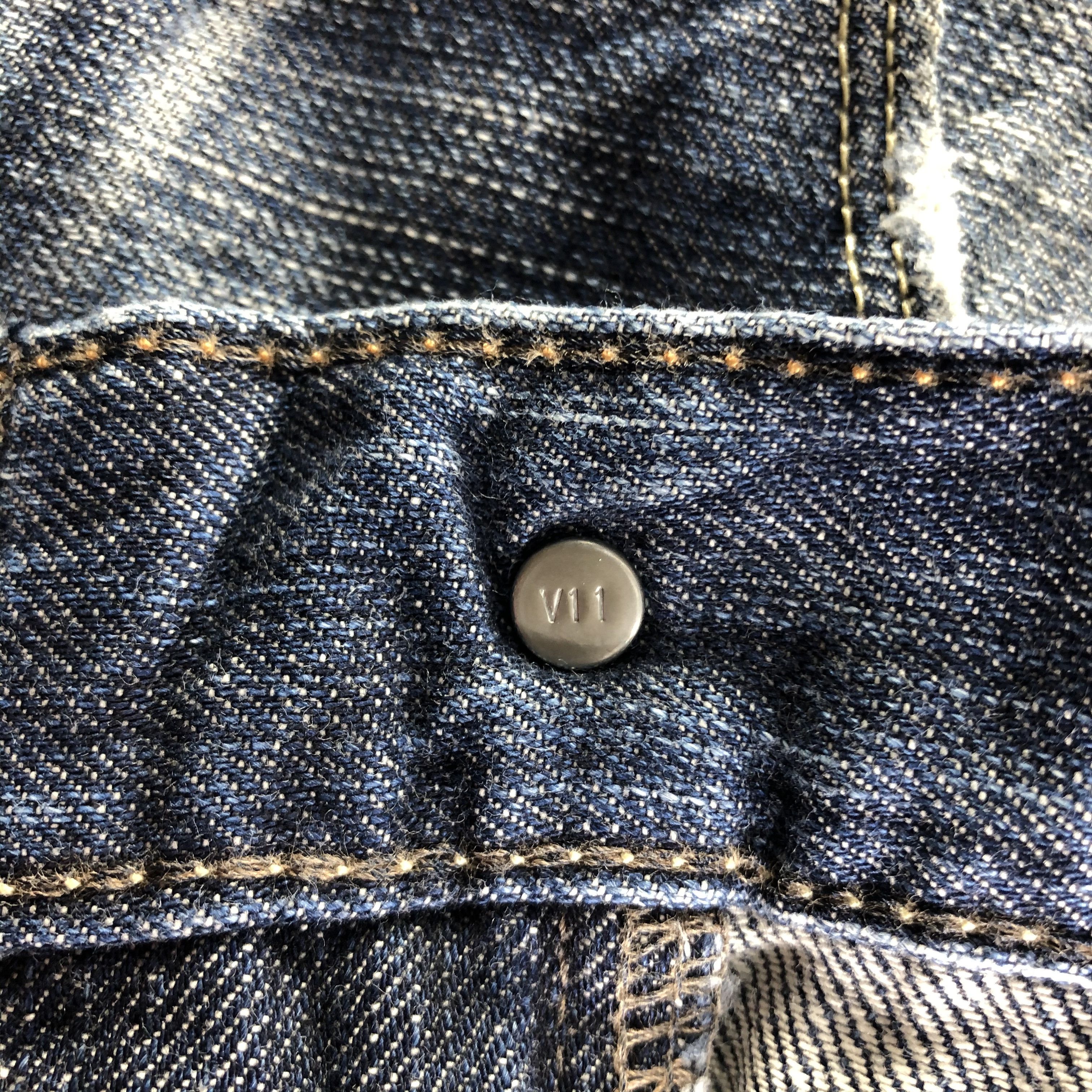 Levi's Vintage Levis 504 Jeans-J4022 Size US 33 - 9 Thumbnail