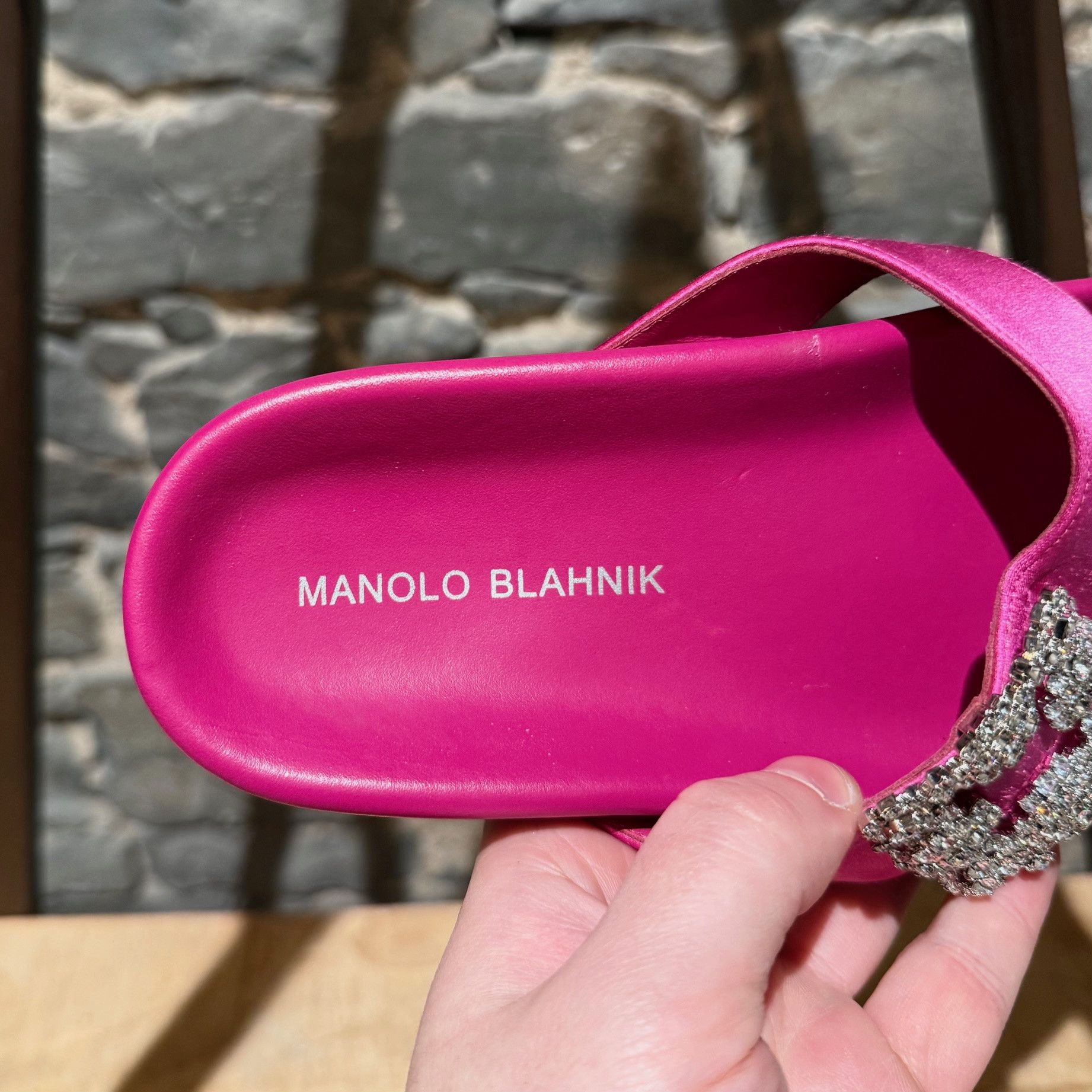 Manolo Blahnik Manolo Blahnik Chilanghi Satin 10mm Flat Sandals Size US 7.5 / IT 37.5 - 4 Thumbnail