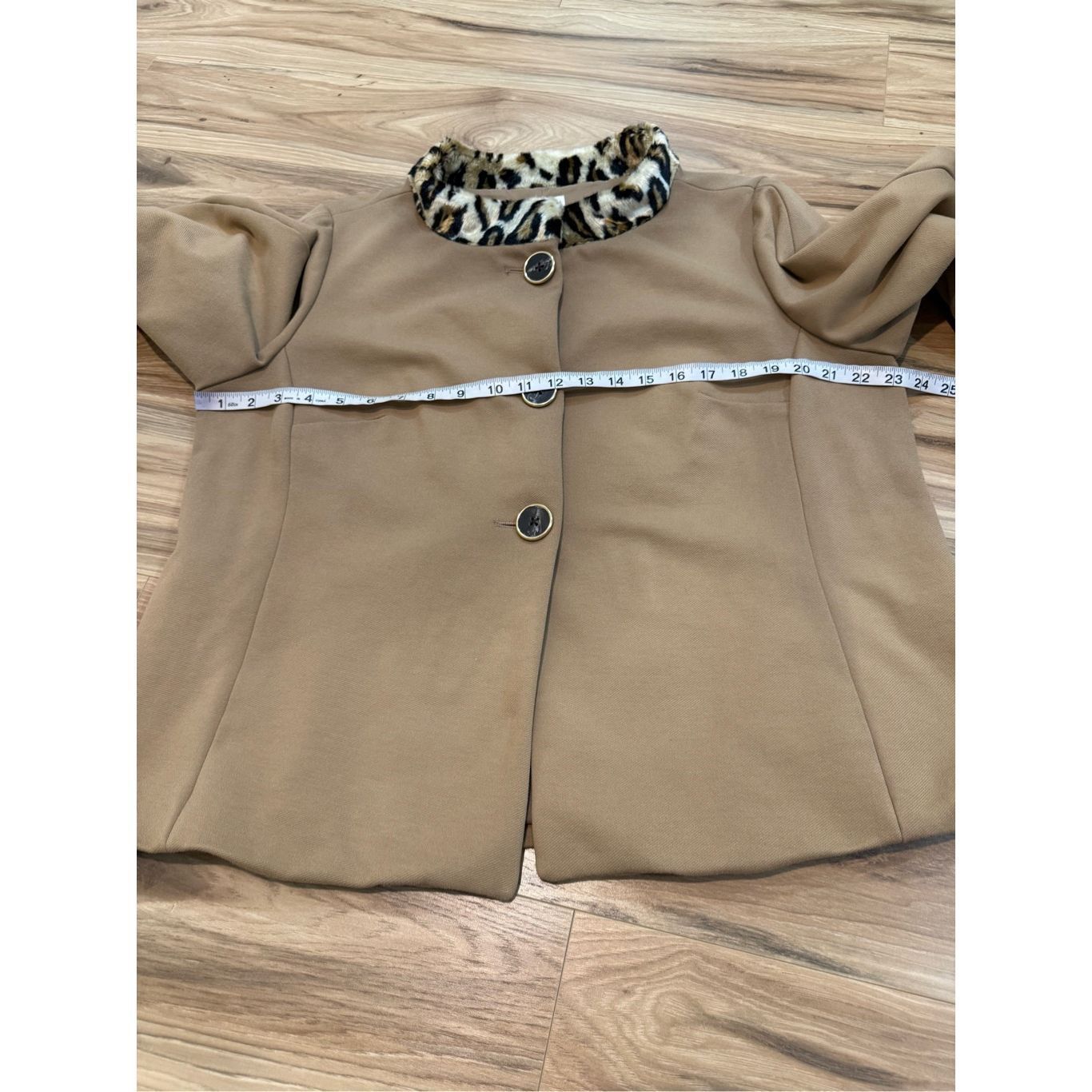 Chicos Chicos Jacket Tan Brown Faux Fur Collar Buttons 3/4 Sleeves Size L / US 10 / IT 46 - 6 Thumbnail