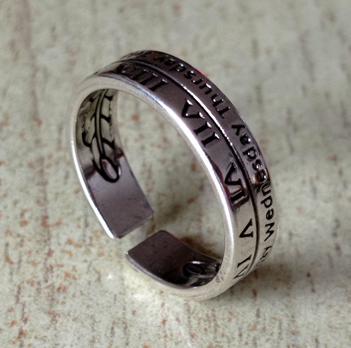 Vintage Punk Goth Romance Statement Engraved Silver Ring Size ONE SIZE - 6 Thumbnail