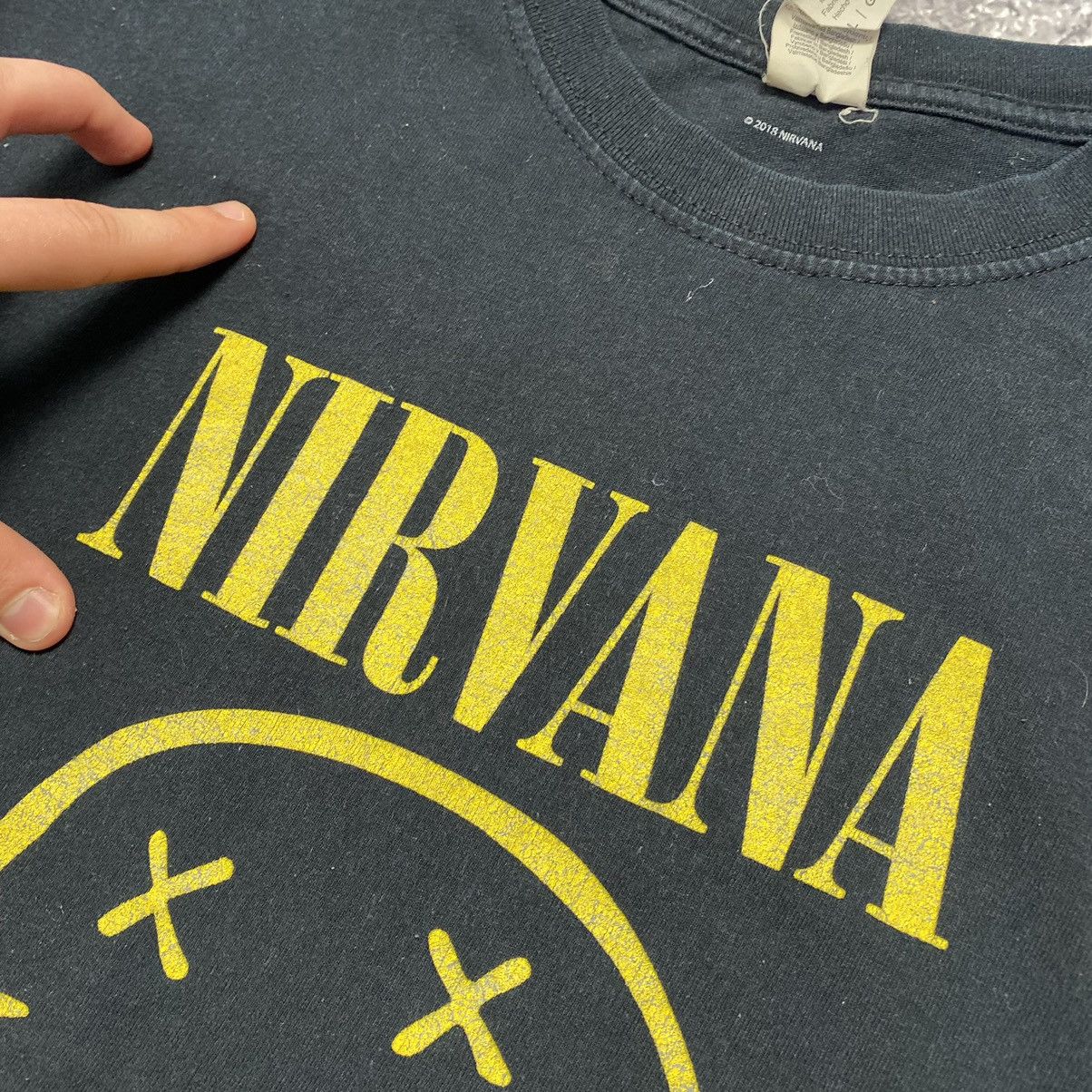 Band Tees Vintage Nirvana 2018 Kurt Cobain Big Basic logo rock tee Size US L / EU 52-54 / 3 - 3 Thumbnail