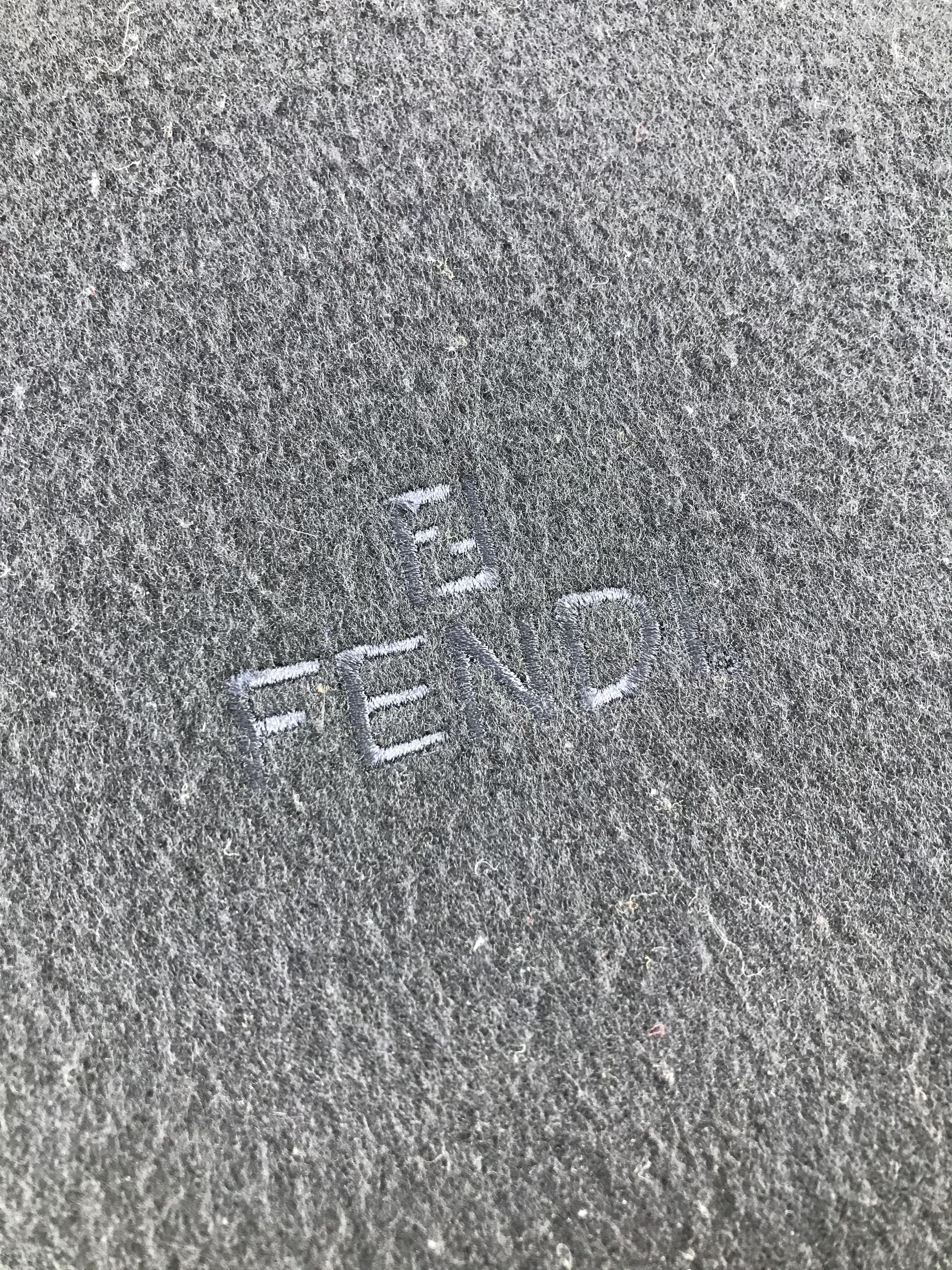 Fendi Scarf / Muffler / Neckwear - WW2014
