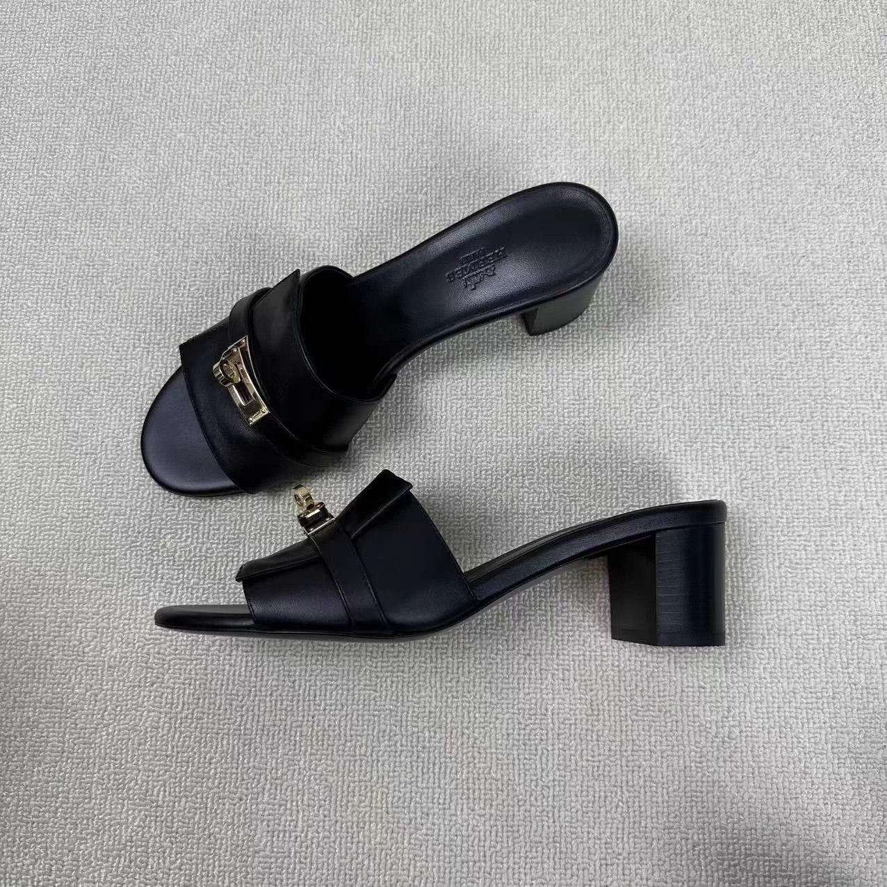 Hermes Hermes Gigi high heel sandals 39 new Size US 9 / IT 39 - 1 Thumbnail