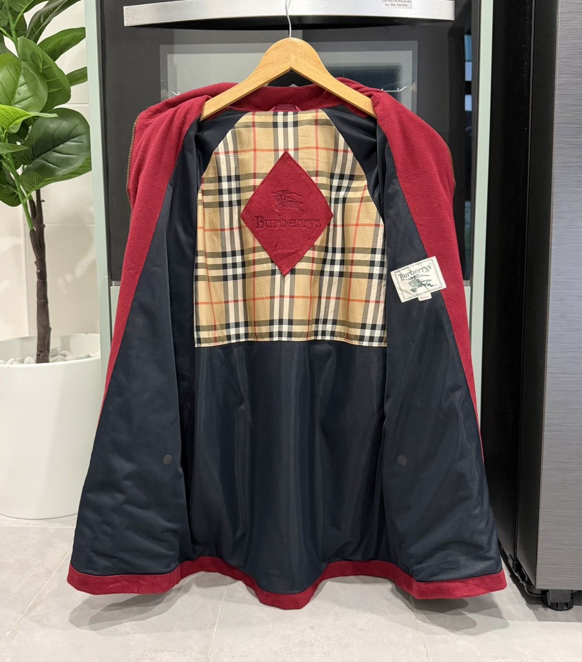 Burberry Vintage Burberry’s Fleece Zipped Jacket / Coat Size M / US 6-8 / IT 42-44 - 5 Thumbnail
