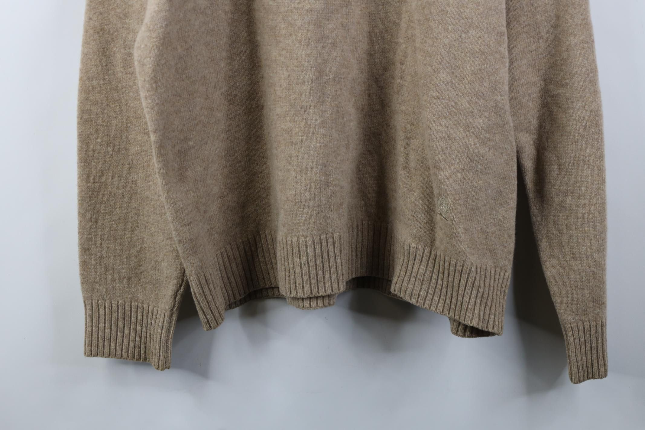 Tommy Hilfiger Vintage 90s Tommy Hilfiger Lambswool Knit V-Neck Sweater Size US XL / EU 56 / 4 - 3 Thumbnail