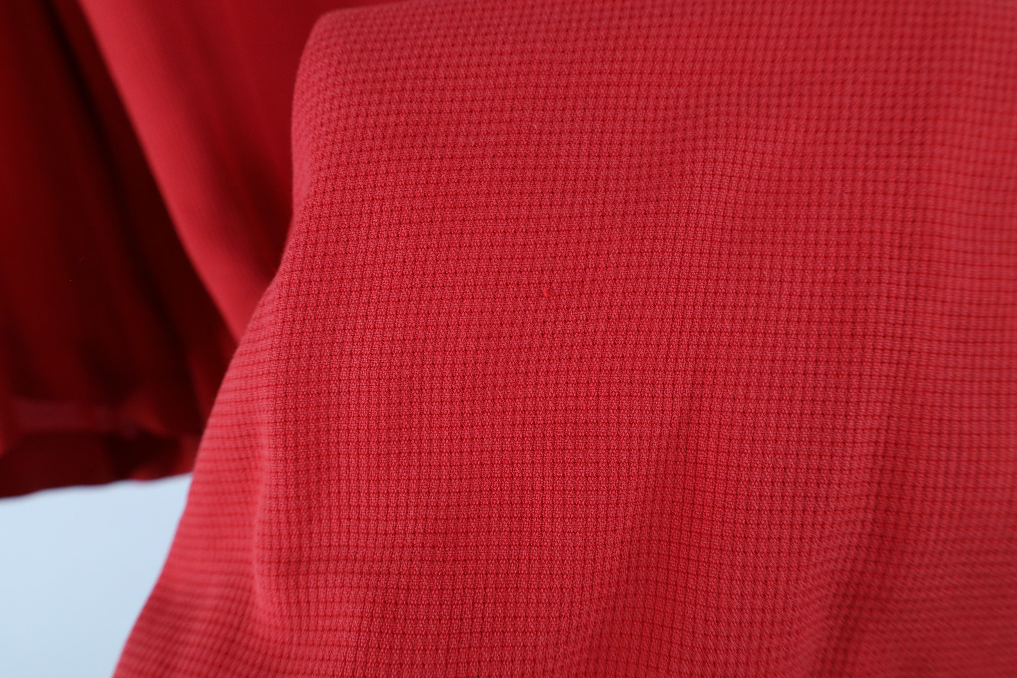 Vintage Vintage 90s Streetwear Silk Short Sleeve Button Shirt Red Size US XL / EU 56 / 4 - 7 Thumbnail
