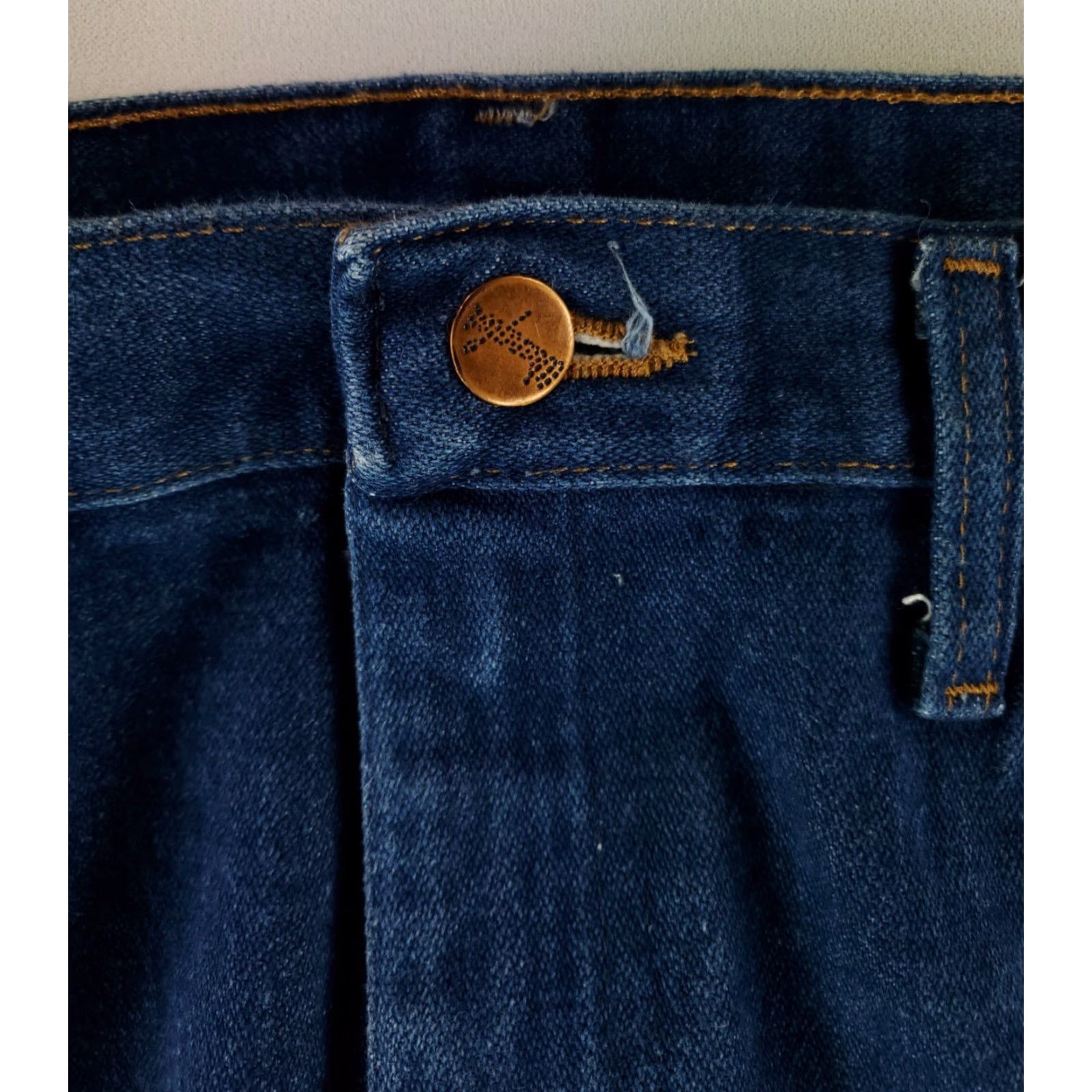 Wrangler VINTAGE Wrangler Jeans Blue 90s 13MWZ Mens 34x34 34x33 Actual Straight Pants Mens Blue VTG 90s 13MWZ Wrangler Jeans 34x34 Size US 34 / EU 50 - 2 Thumbnail