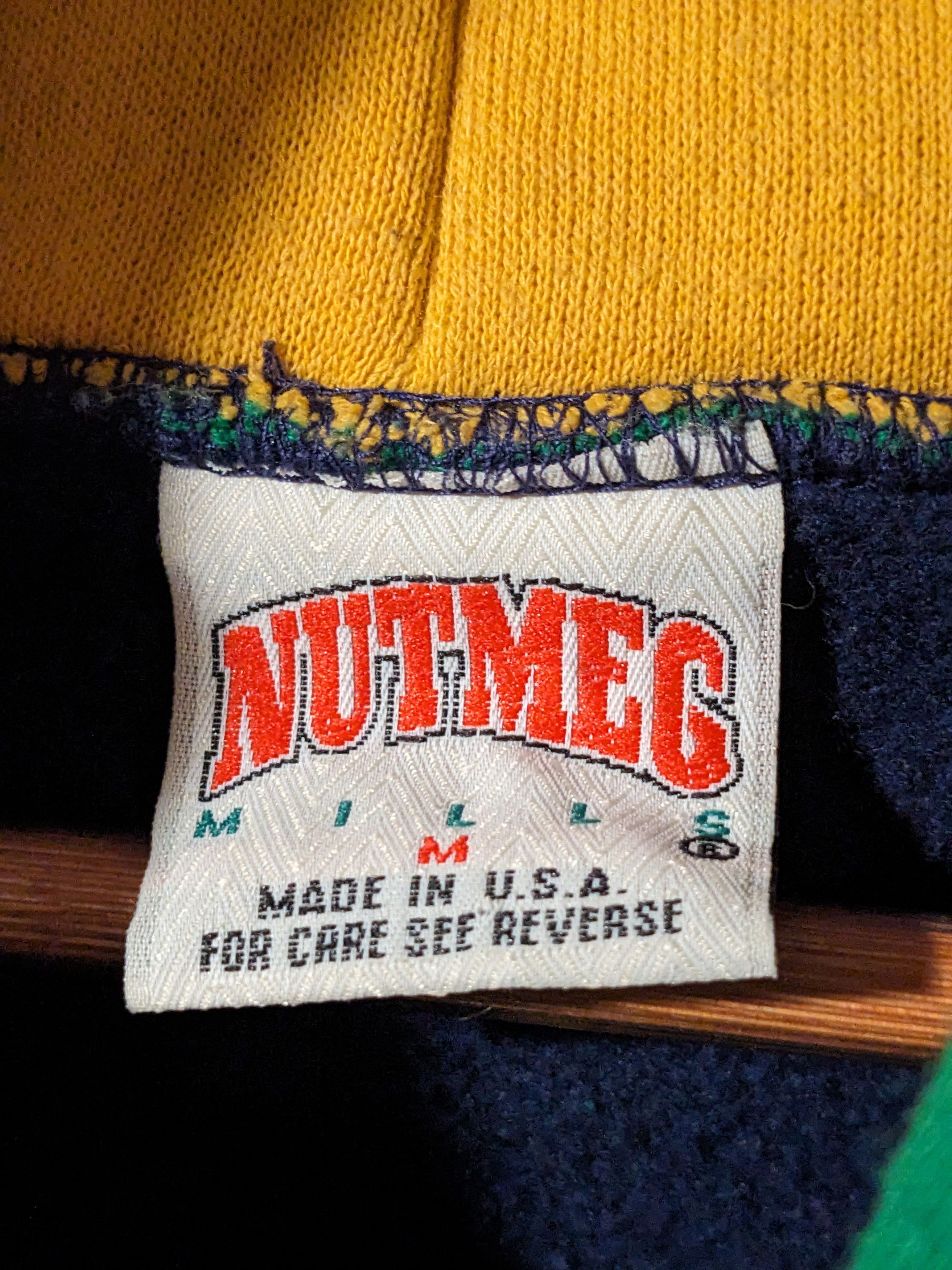 Nutmeg × Vintage Vintage 90s Notre Dame University Fighting Irish Hoodie Size US M / EU 48-50 / 2 - 3 Thumbnail