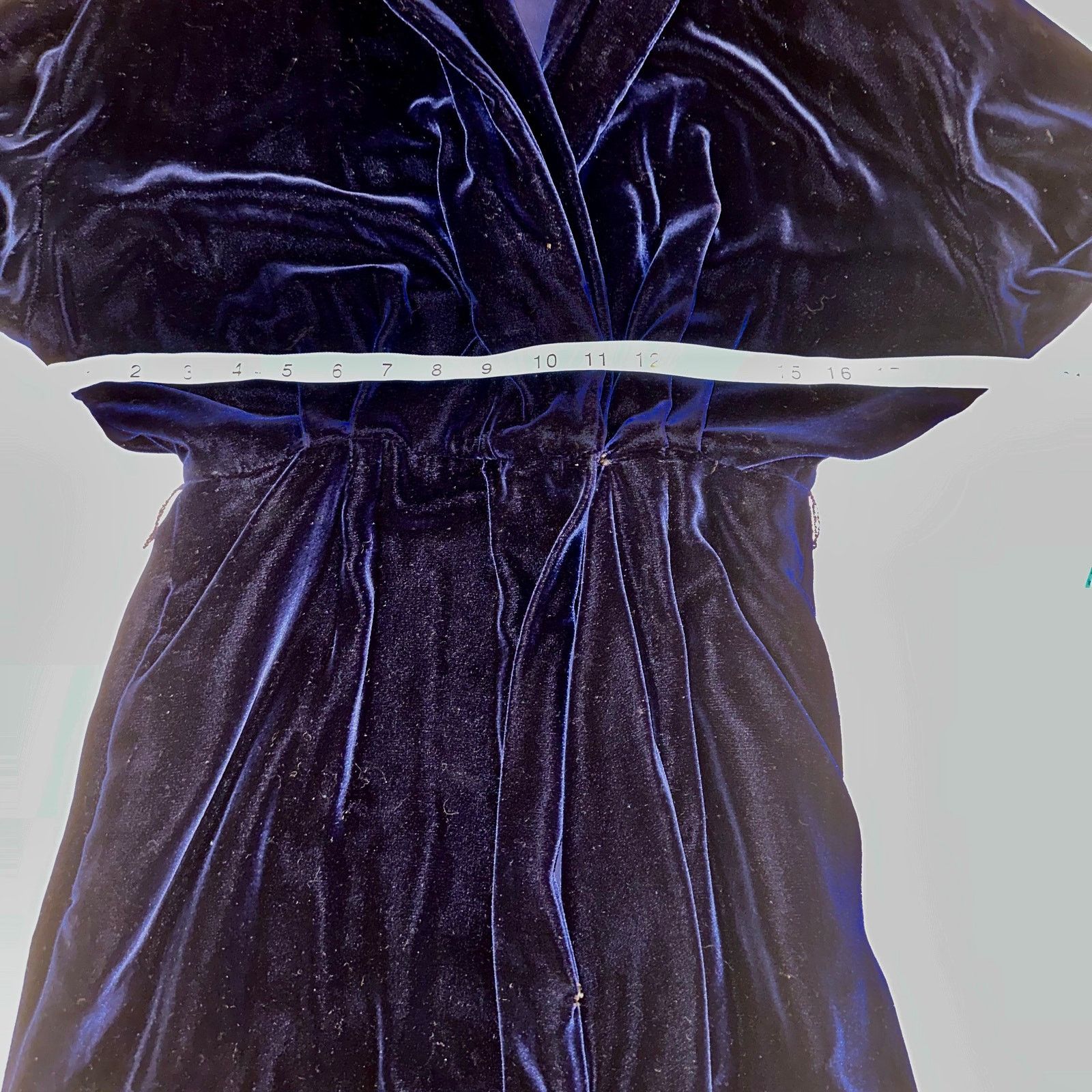Ralph Lauren VINTAGE 80's RALPH LAUREN NAVY VELVET WRAP MIDI DRESS Size XS / US 0-2 / IT 36-38 - 10 Thumbnail