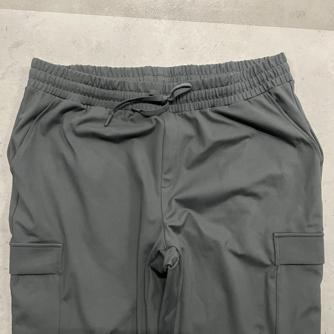 Japanese Brand × Vintage Crazy Vintage Y2K Grey Cargo Sweats w/ waistband and pockets Size US 38 / EU 54 - 3 Thumbnail