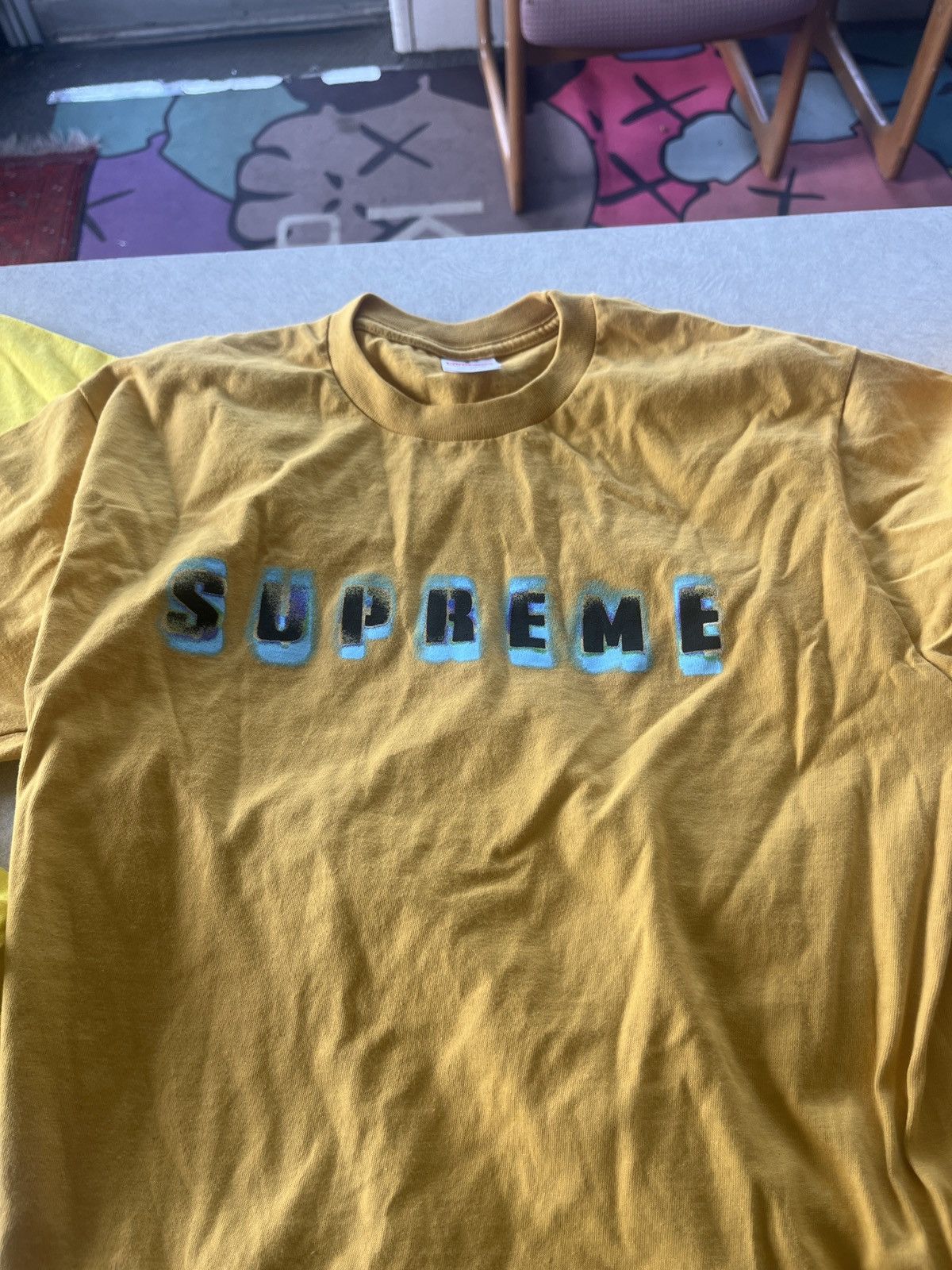 Supreme Supreme tee size med new Size US M / EU 48-50 / 2 - 3 Thumbnail