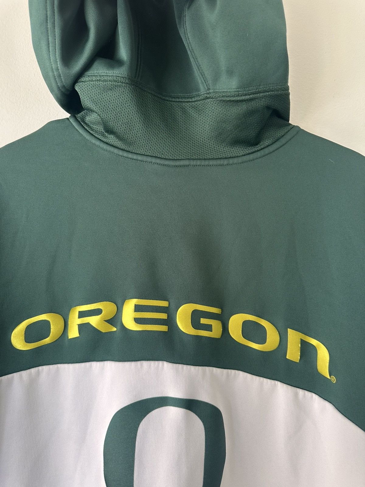 Nike Oregon DUCKS Football TEAM ISSUED Nike Therma-Fit JACKET Size US L / EU 52-54 / 3 - 3 Thumbnail