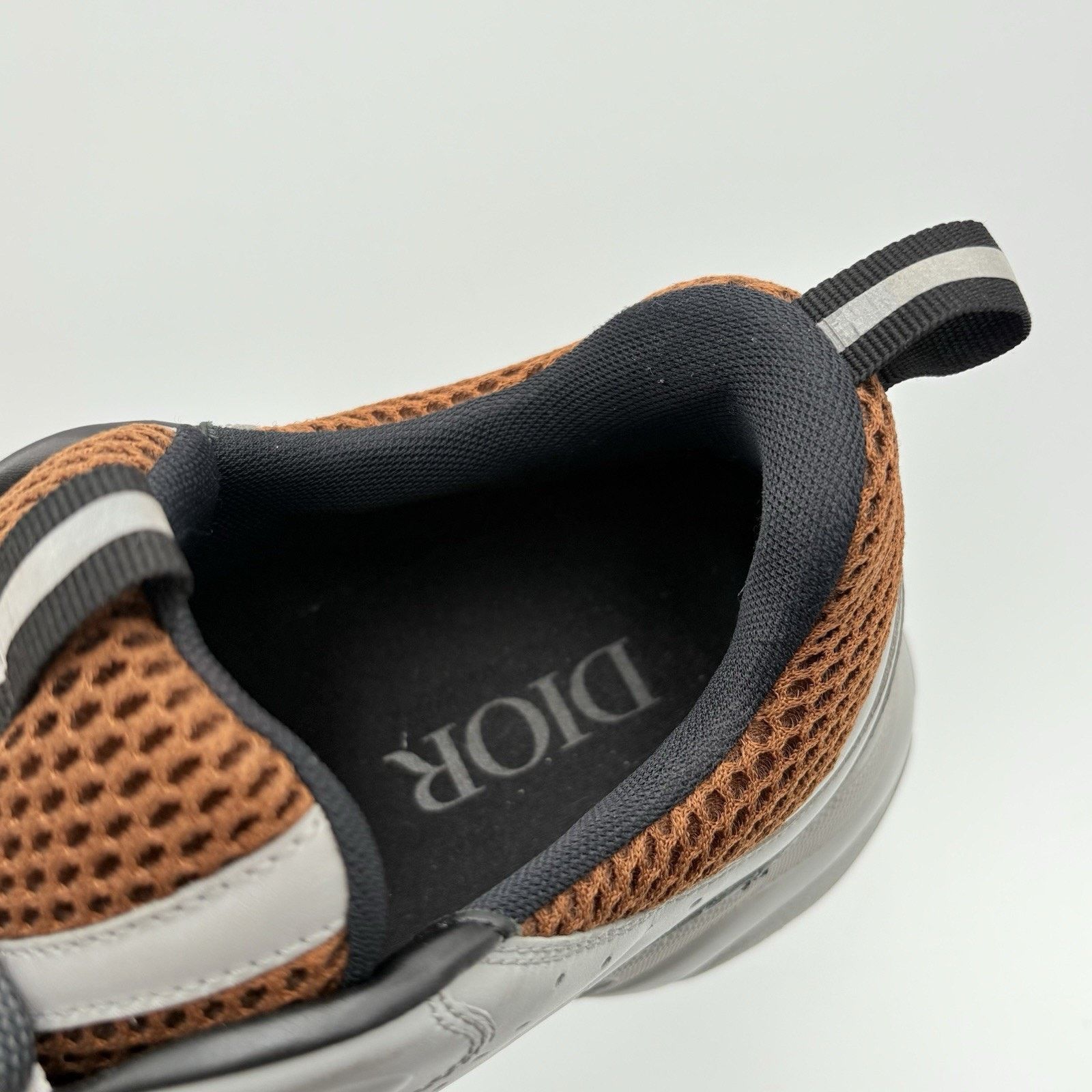 Dior Dior B22 Sneaker ' Brown Grey White ' | SUPER CLEAN! Size US 10 / EU 43 - 6 Thumbnail