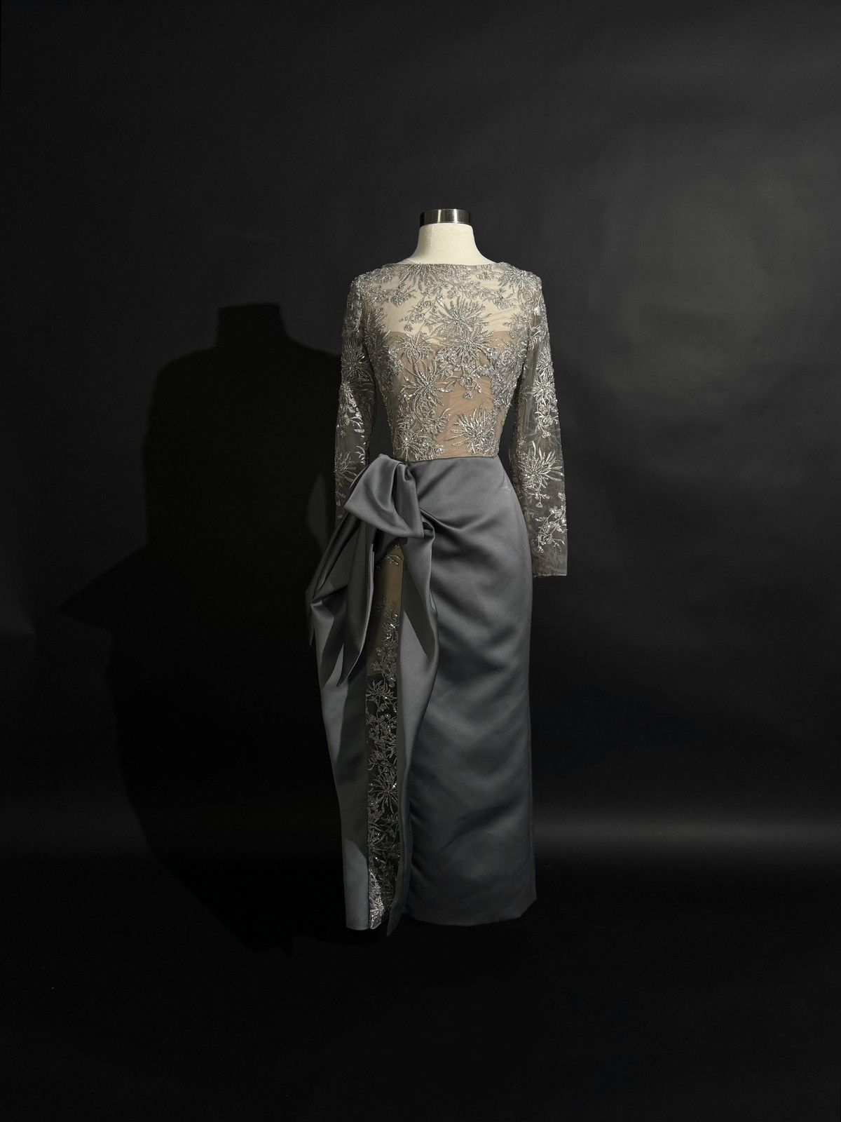 Marchesa Brand New US 8 MARCHESA Evening Gown Size M / US 6-8 / IT 42-44 - 2 Thumbnail