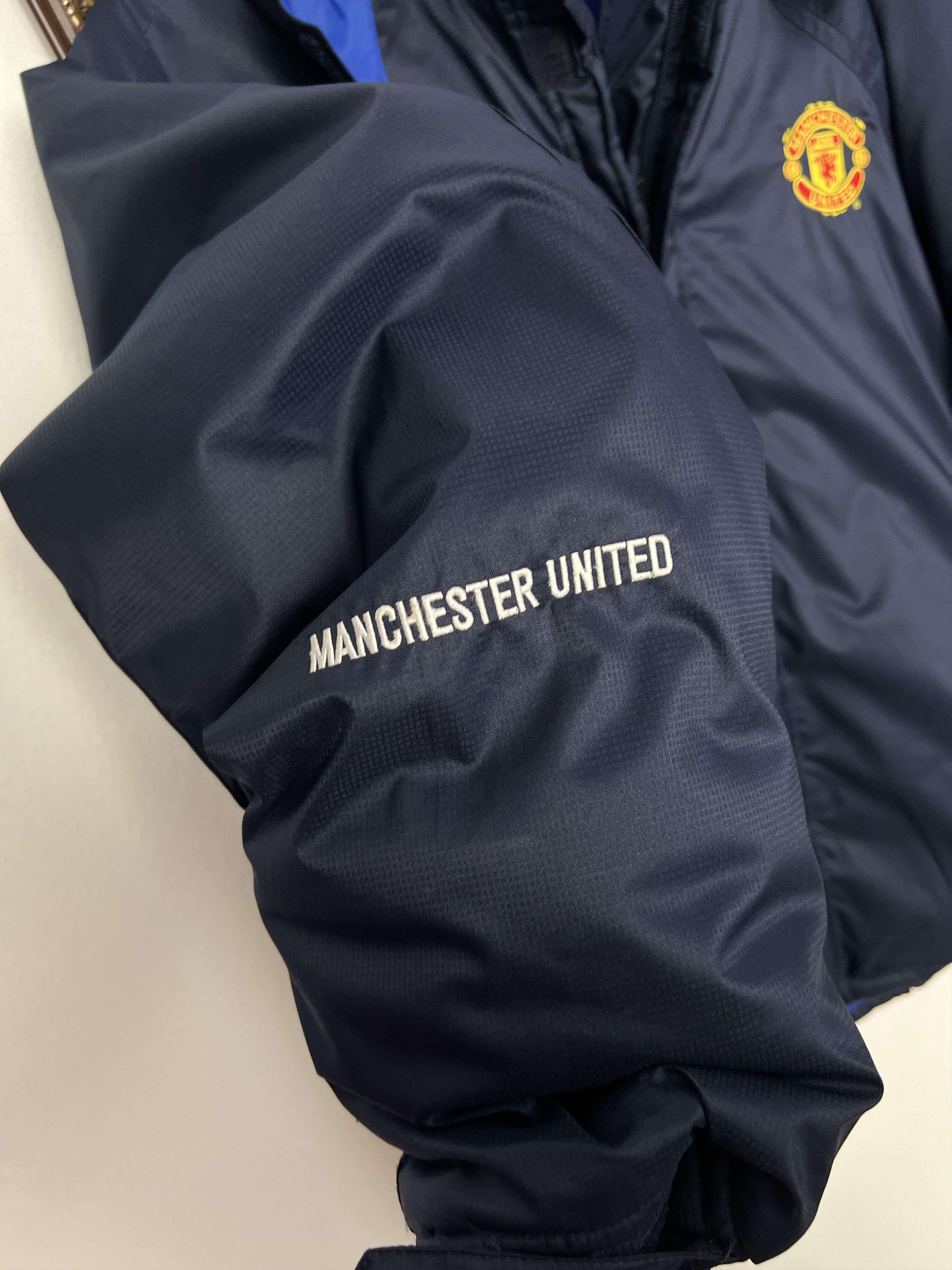 Nike Vintage Nike Manchester United Football Padded Jacket Soccer Size US L / EU 52-54 / 3 - 7 Thumbnail