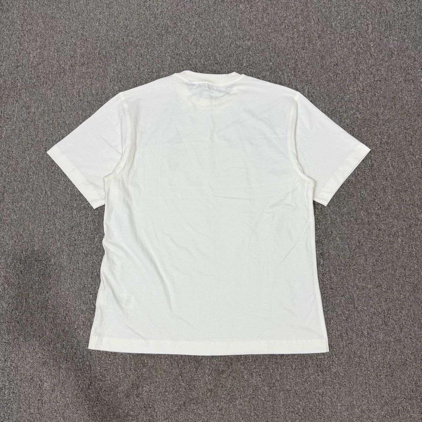 Burberry Burberry Horseferry Logo Short Sleeve Tee L new with tags Size L / US 10 / IT 46 - 2 Thumbnail