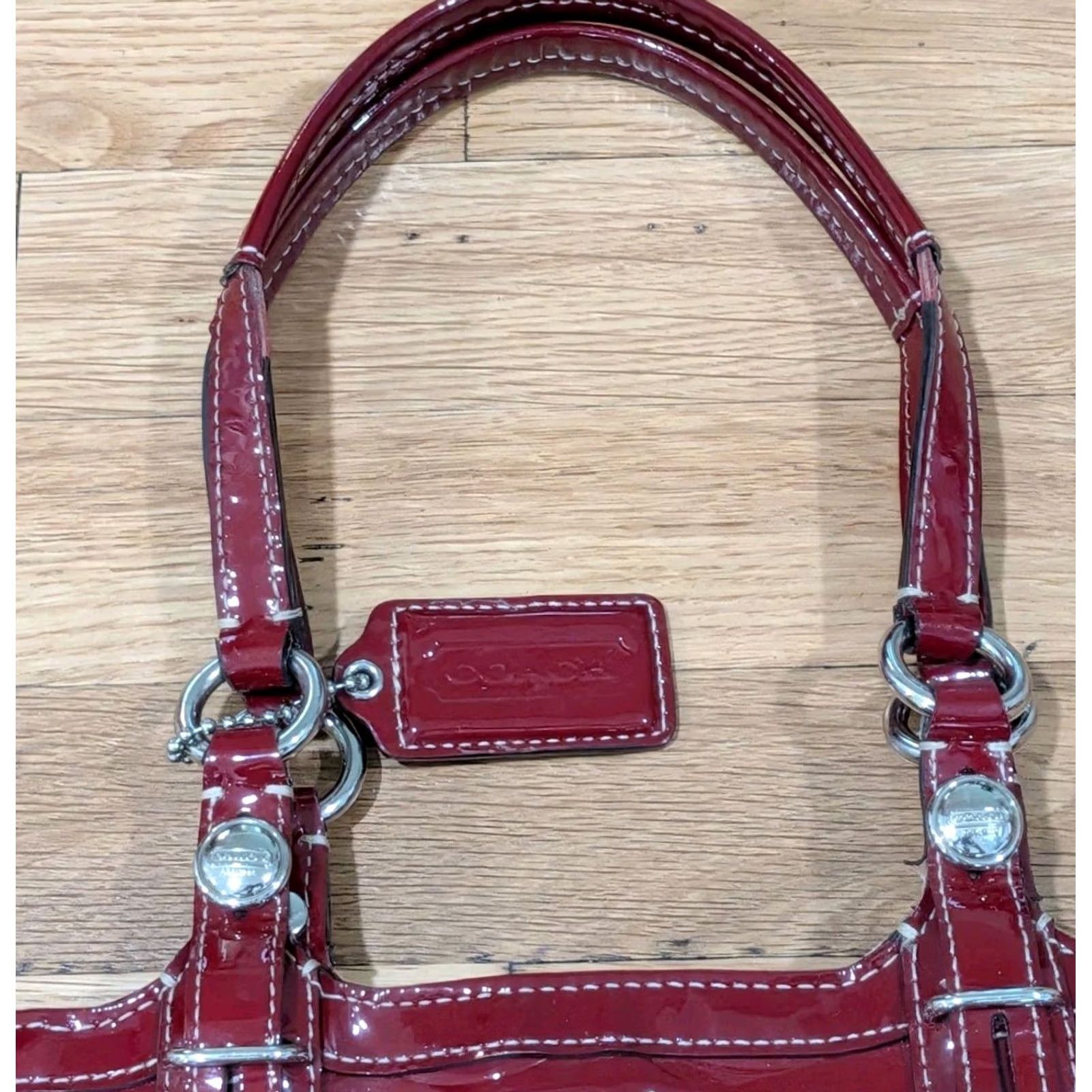 Coach Coach Gallery Purse Tote Red Patent Leather Zipper Strap Embossed 15246 Size ONE SIZE - 3 Thumbnail