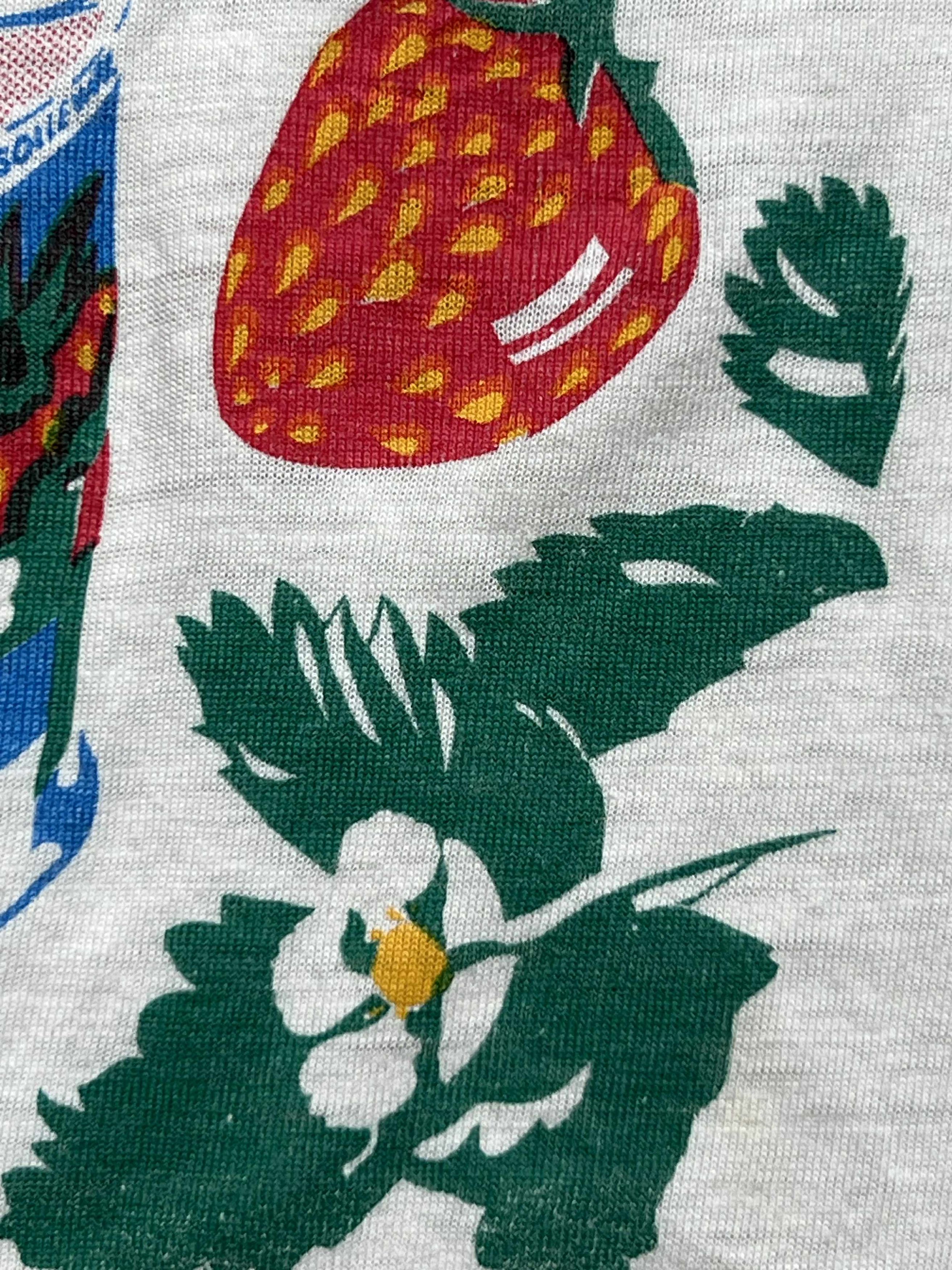 Vintage Vintage 1980s Tetra Pak “Yogurt in Tetra King” Promo Tee Size US L / EU 52-54 / 3 - 4 Thumbnail