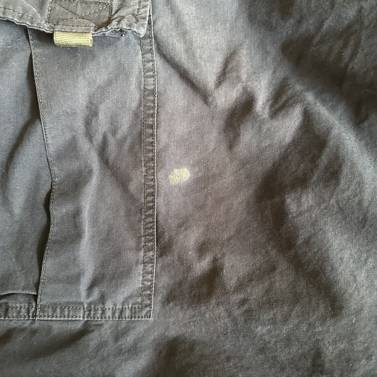 Abercrombie & Fitch VTG Y2K Abercrombie & Fitch Utility Cargo Shorts Thrashed Size US 34 / EU 50 - 5 Thumbnail
