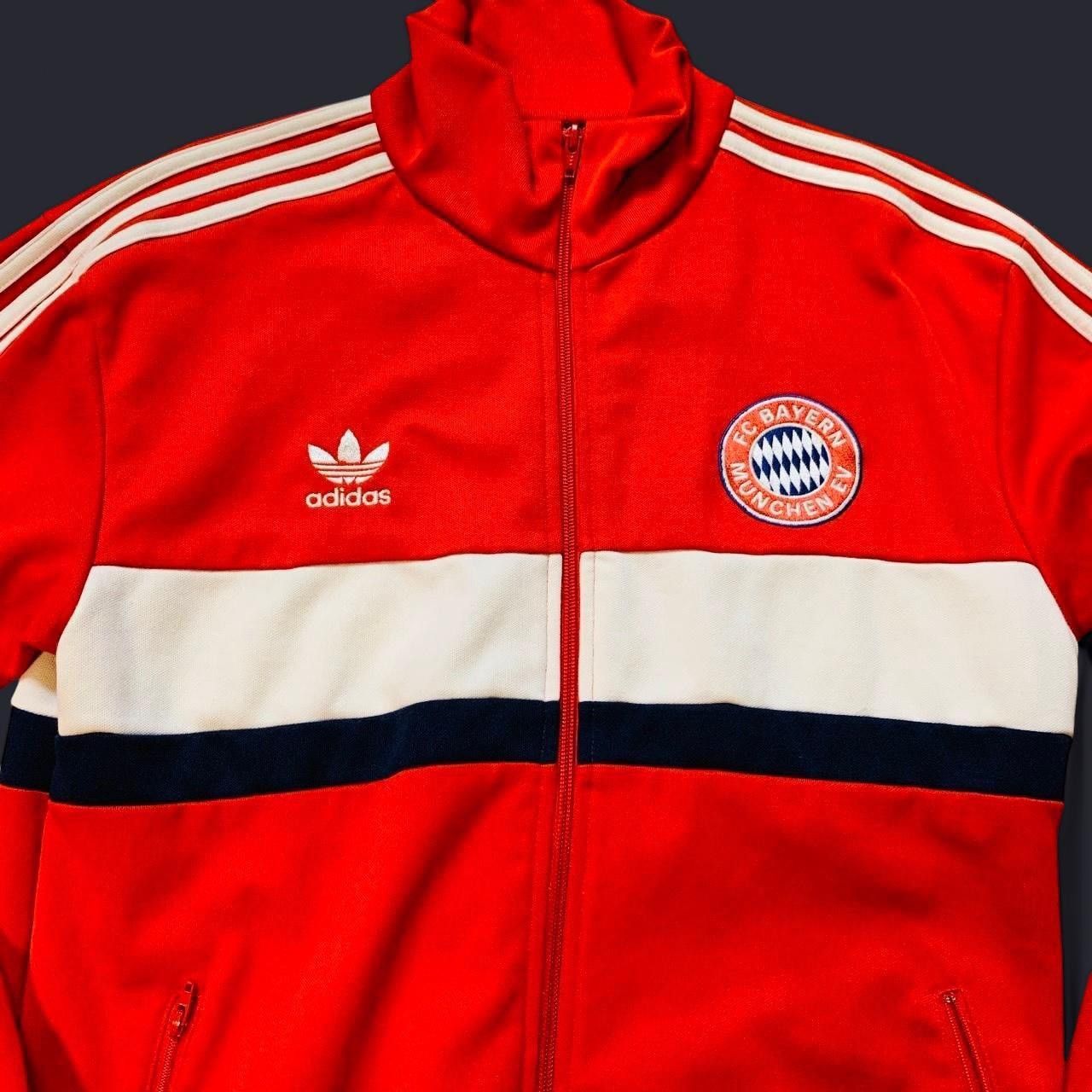 Adidas Vintage Bayern Munich Track Jacket Vintage Sz Large Adidas Size US L / EU 52-54 / 3 - 5 Thumbnail