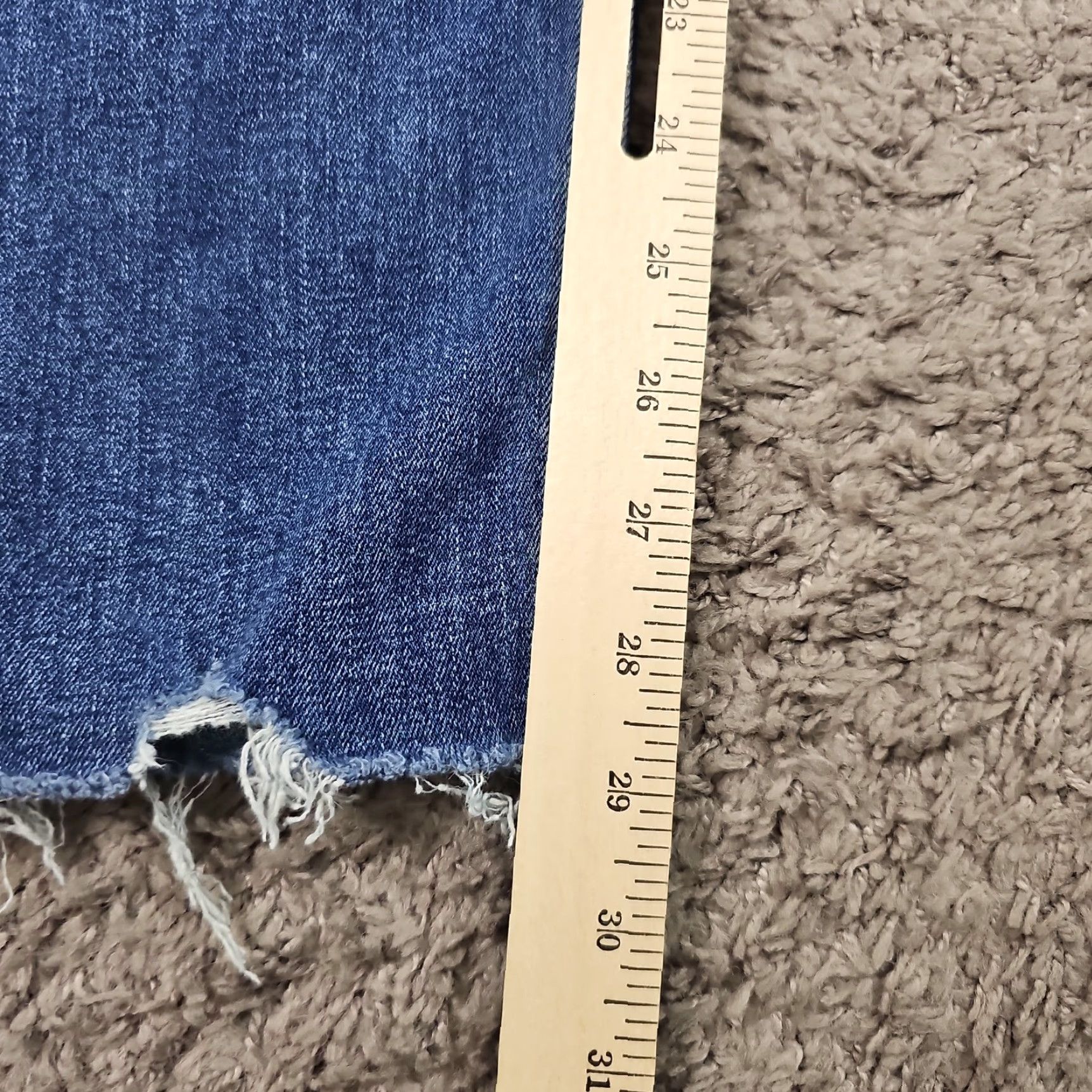 Silver Jeans Co. Silver Jeans Co Jeans Womens 27 Boyfriend Distressed Stretch Denim Casual 24x29 Blue Medium 90s? Wait not allowed. Size 27" / US 4 / IT 40 - 6 Thumbnail