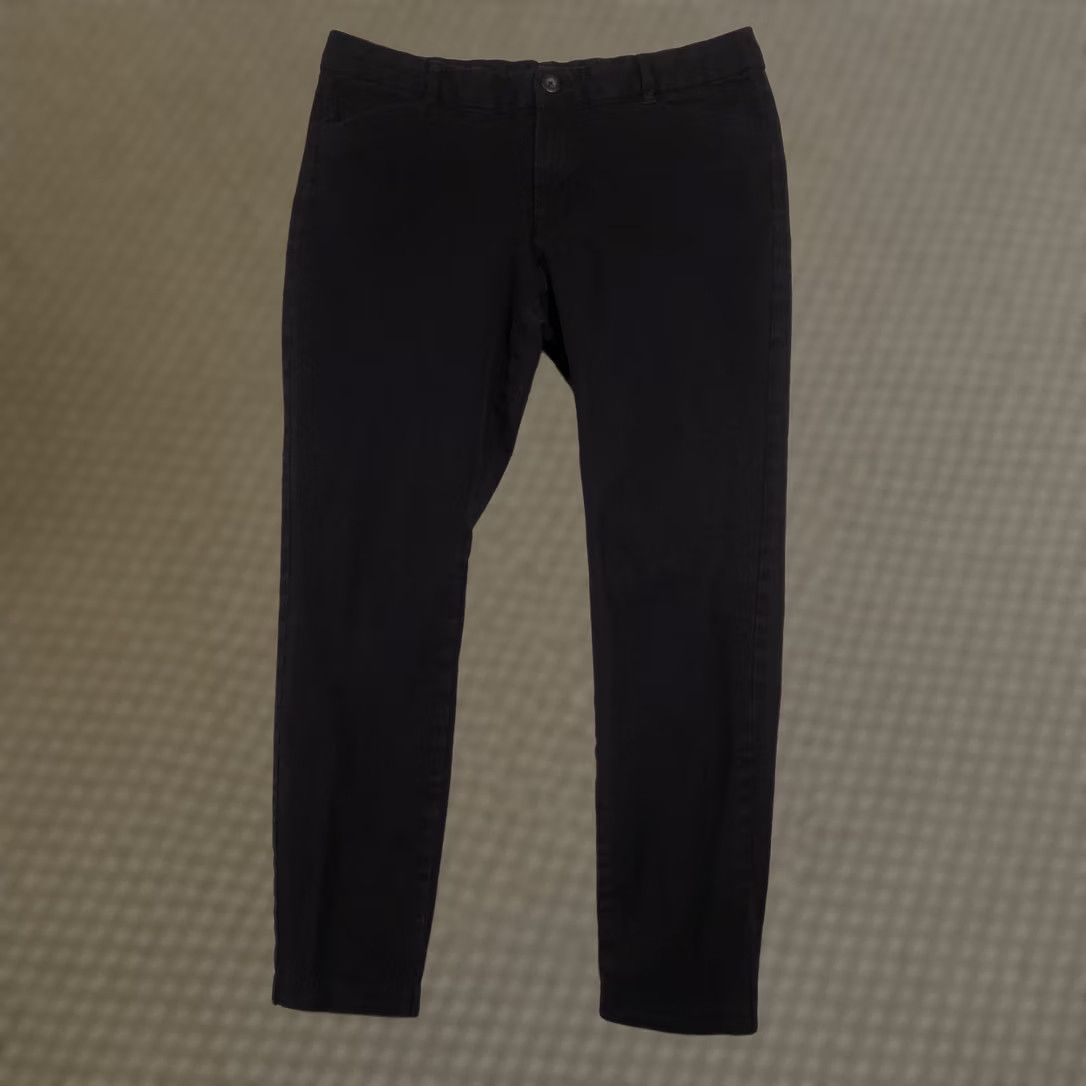 Gap Gap Pants Womens 12 Black Slim City Ankle Tapered Twill Chino Stretch Work Pants Size 34" / US 12 / IT 48 - 1 Thumbnail
