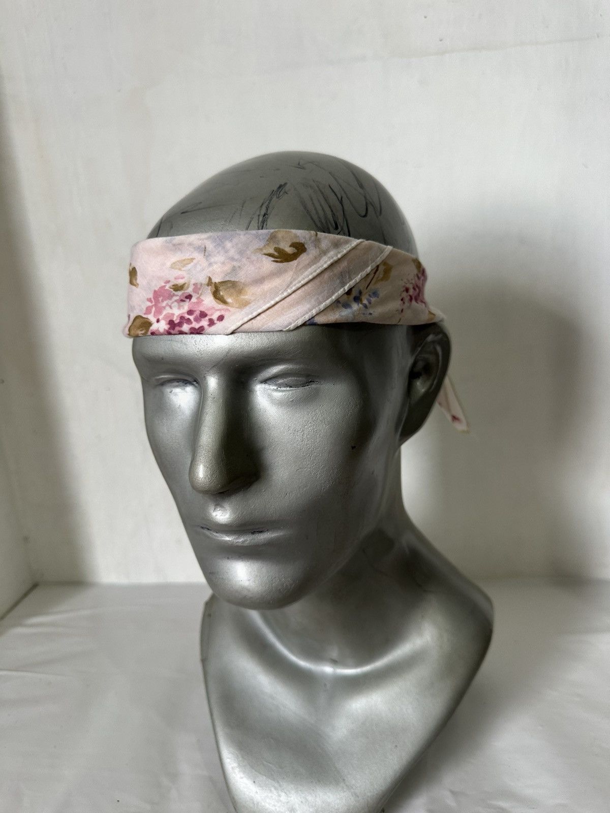 Margaret Howell Margaret Howell Handkerchief/ Neckerchief/ Bandana Size ONE SIZE - 7 Thumbnail