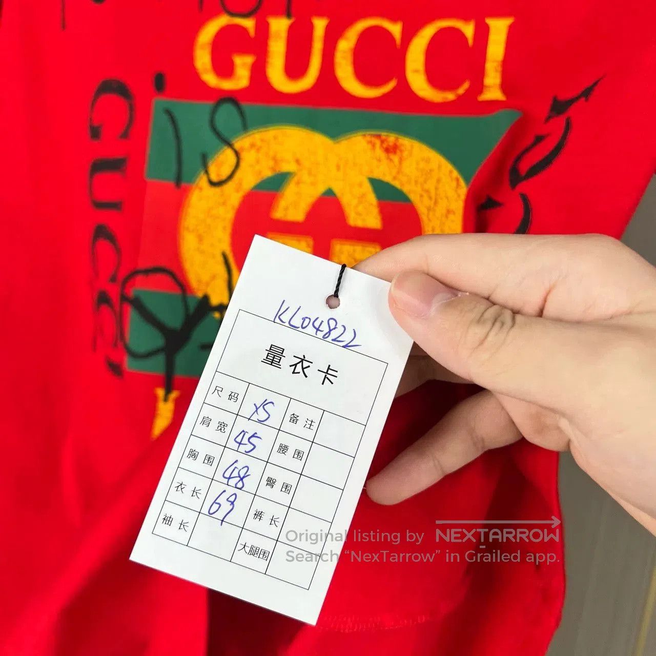 Gucci Gucci Square Graffiti Letter Short Sleeve. Size XS / US 0-2 / IT 36-38 - 7 Thumbnail