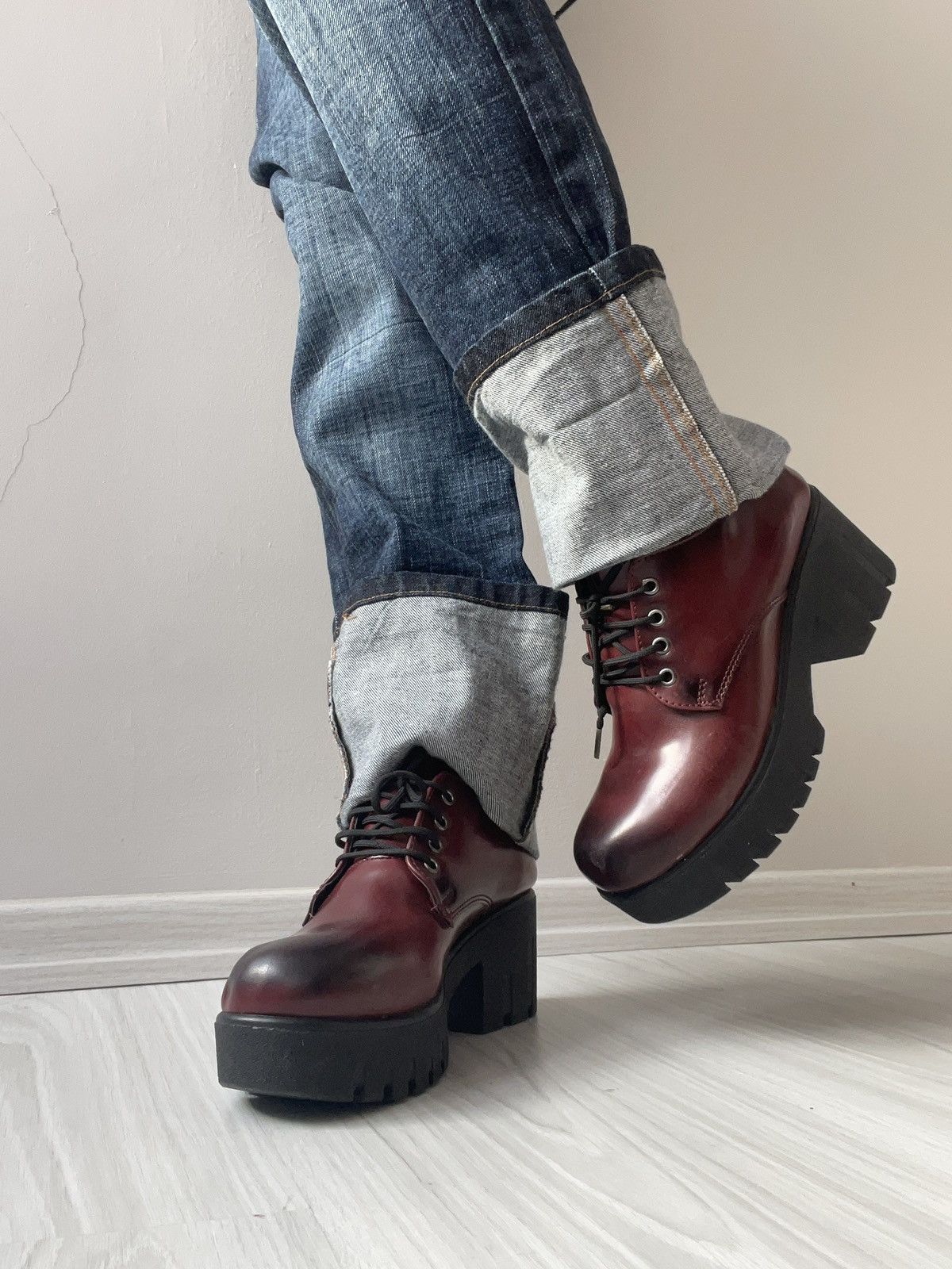 Y2k boots