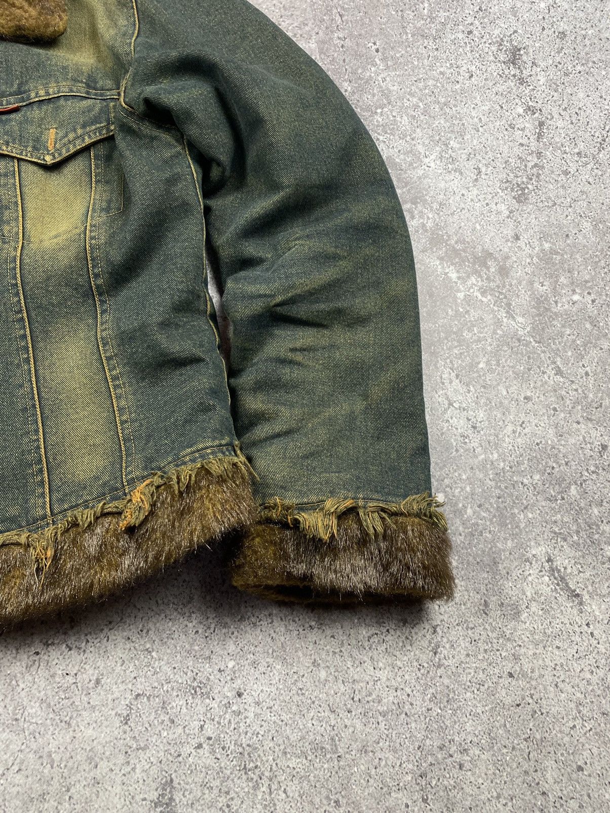 Japanese Brand × Le Grande Bleu (L.G.B.) × Vintage BOXY Fur Collar Denim Jacket Vintage Cropped Y2K 90s Size US S / EU 44-46 / 1 - 7 Thumbnail