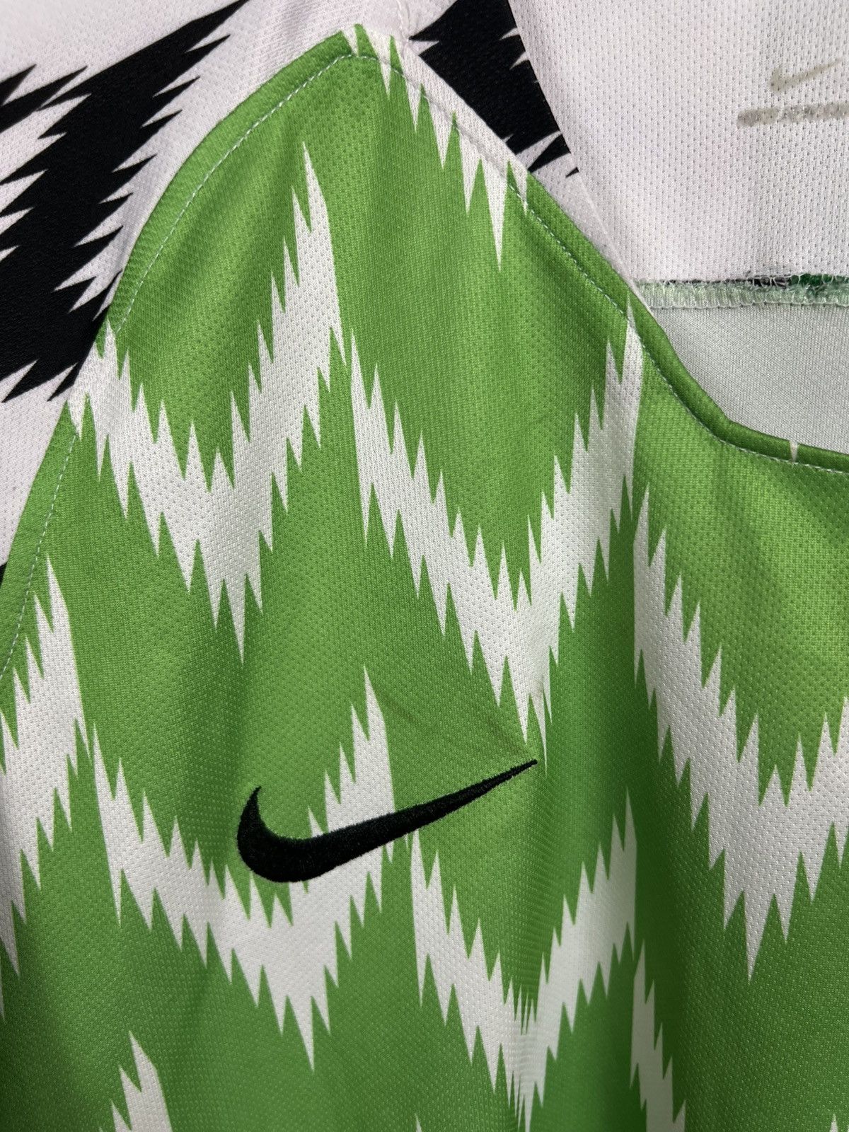 Nike Soccer Jersey Nike Nigeria 2018/19 Size US L / EU 52-54 / 3 - 7 Thumbnail
