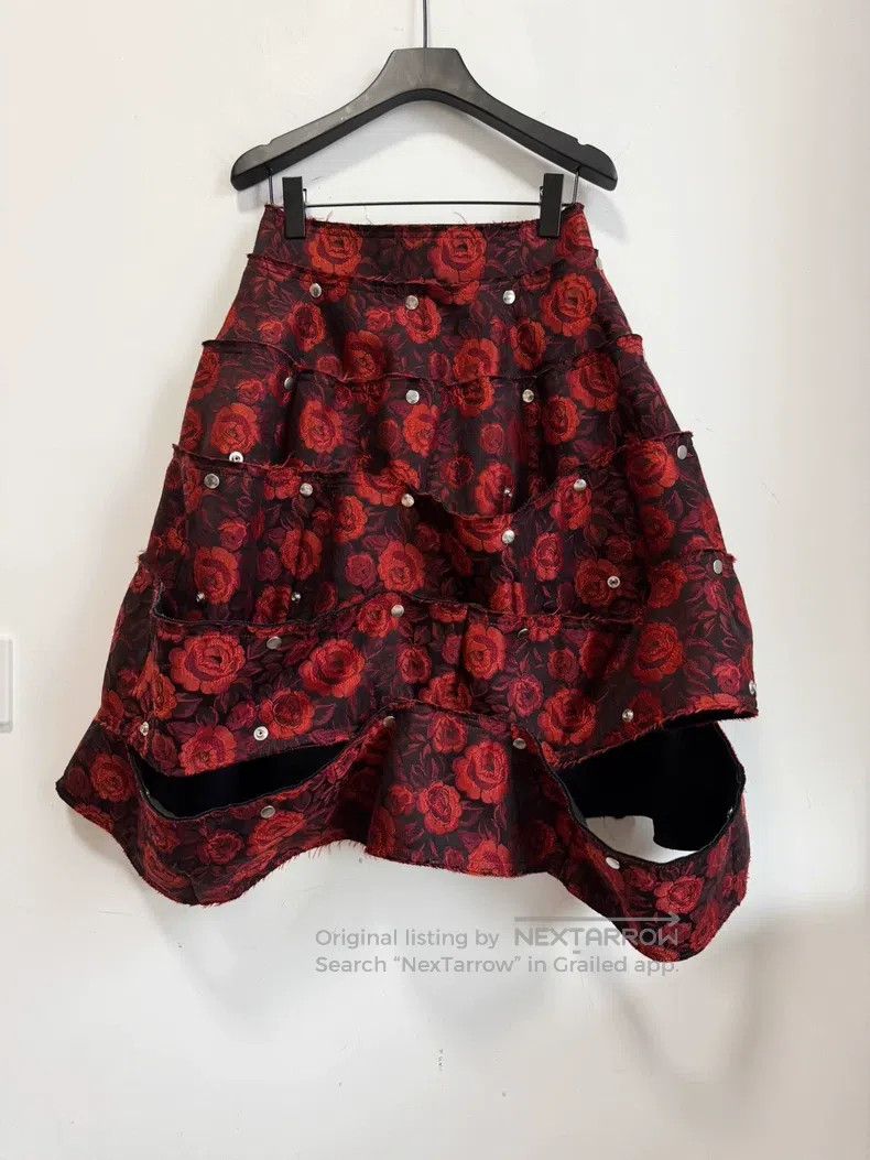 Comme des Garcons Comme Des Garcons size XS Ultra rare armor rose skirt with Size 23" - 1 Thumbnail