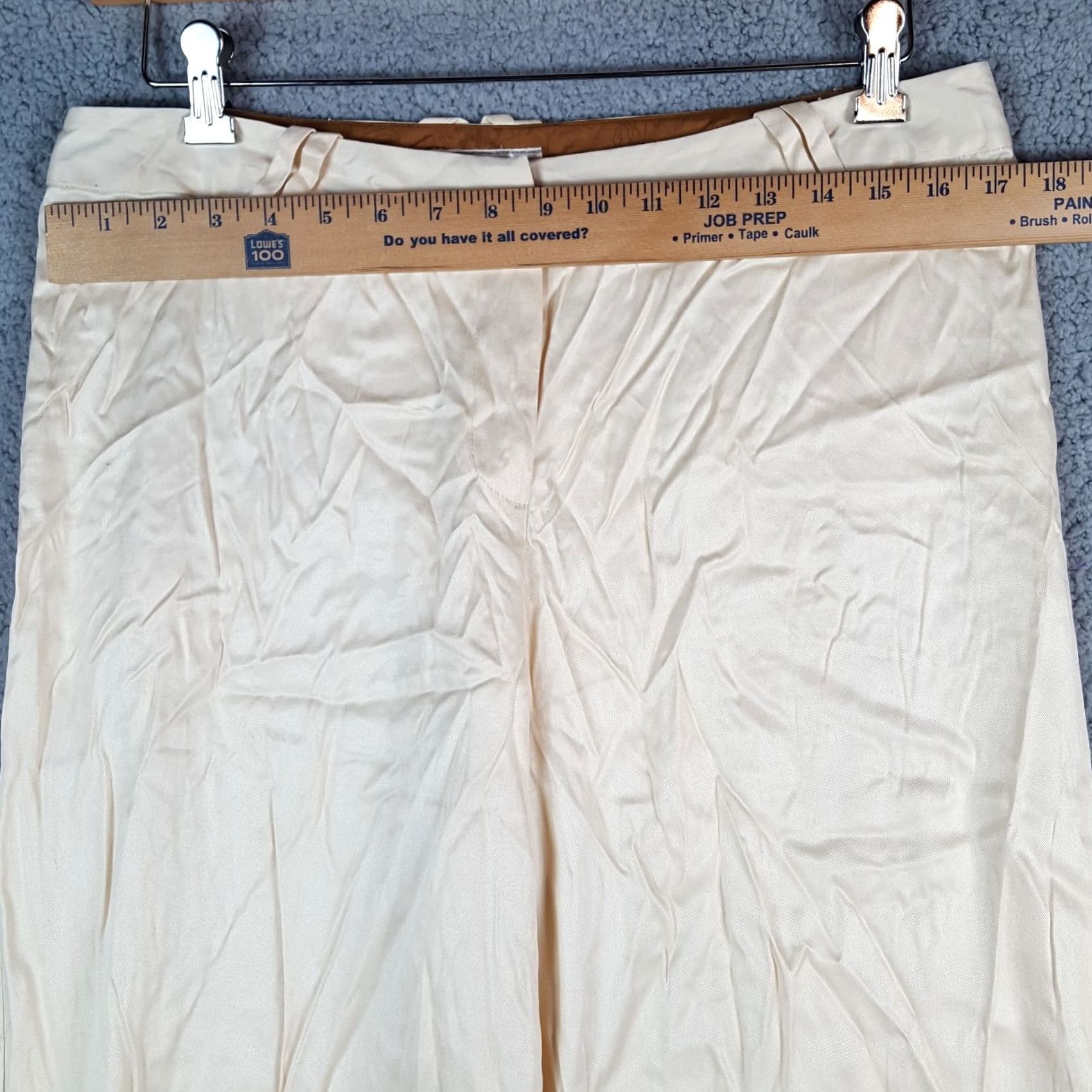 Tommy Bahama VINTAGE Tommy Bahama Capri Pants Women's Size 12 Silk Wide-Leg Capris 2000s Relaxed Fit Beige Size 24" / US 00 / IT 34 - 5 Thumbnail
