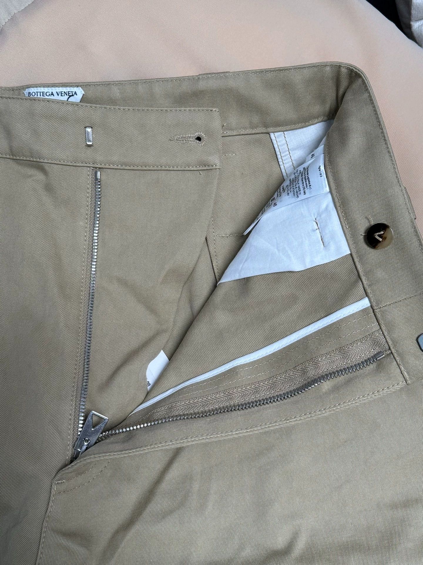 Bottega Veneta Bottega Veneta Men's Twill Utility Short Brown IT46 Belted Size US 30 / EU 46 - 3 Thumbnail
