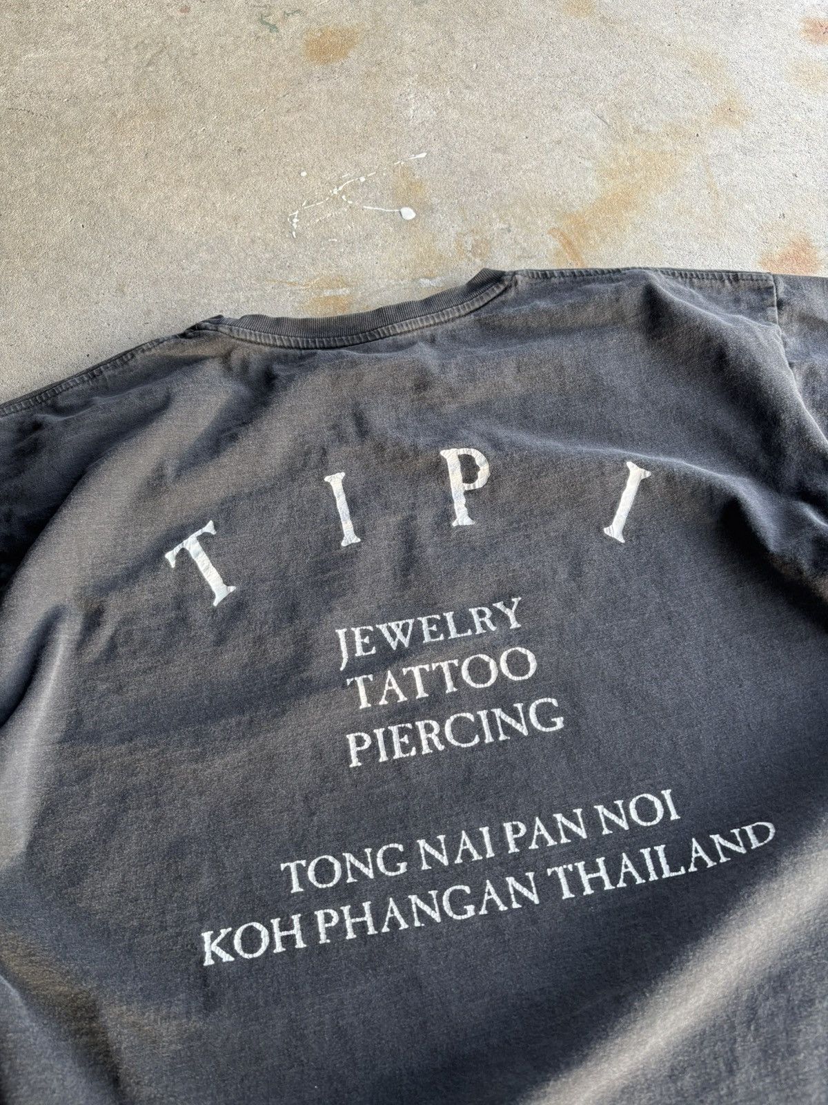 Other Vintage Thai Native Tipi Koh Phangan Tattoo Tee Size US XL / EU 56 / 4 - 5 Thumbnail
