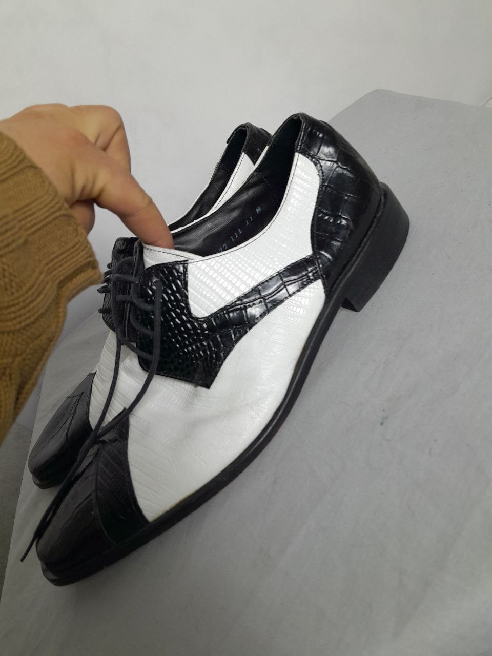 Stacy Adams Stacy Adams Men's Black White Oxfords Leather size 13 Size US 13 / EU 46 - 2 Thumbnail