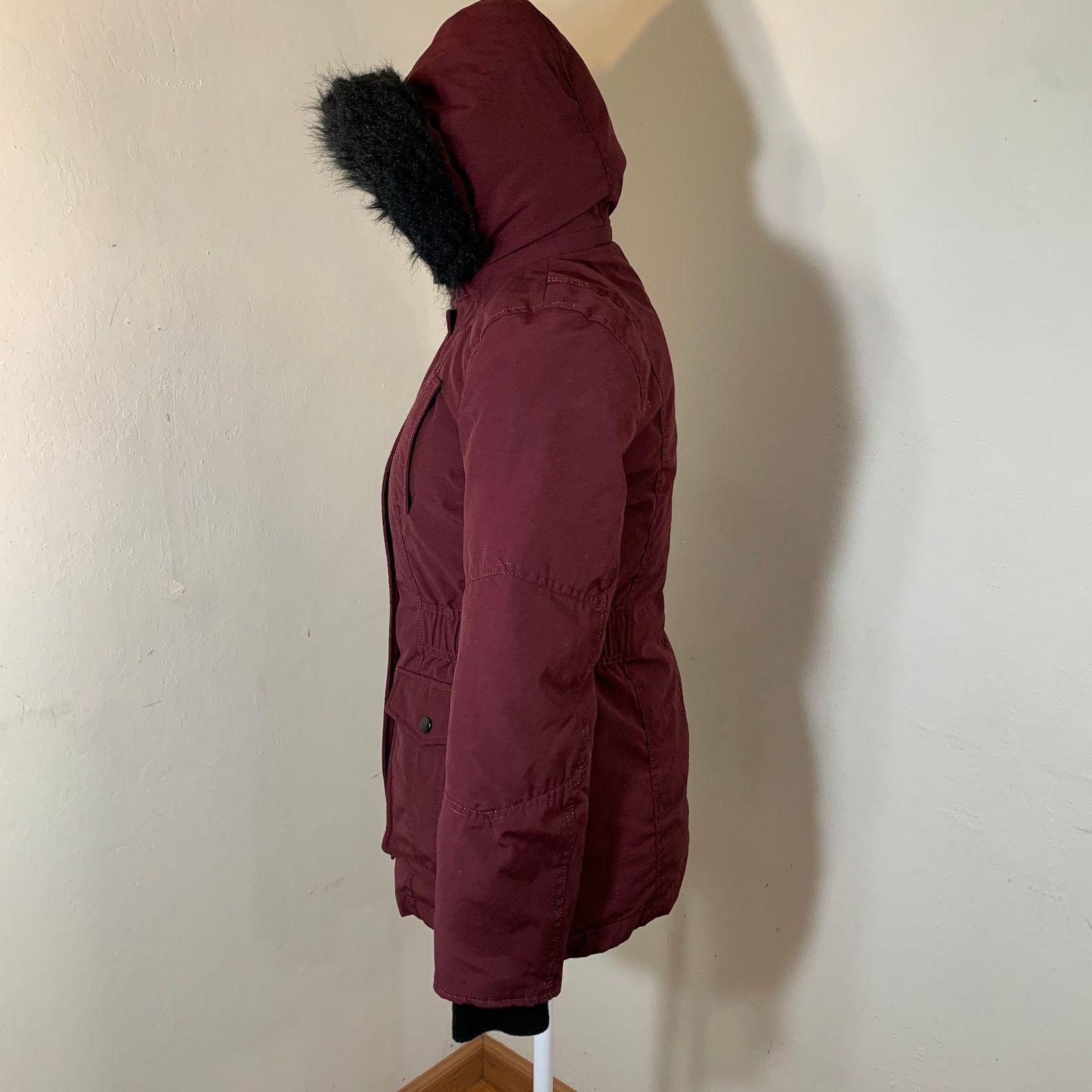 Express Express Red Down Puffy Jacket size XS Size US XS / EU 42 / 0 - 7 Thumbnail