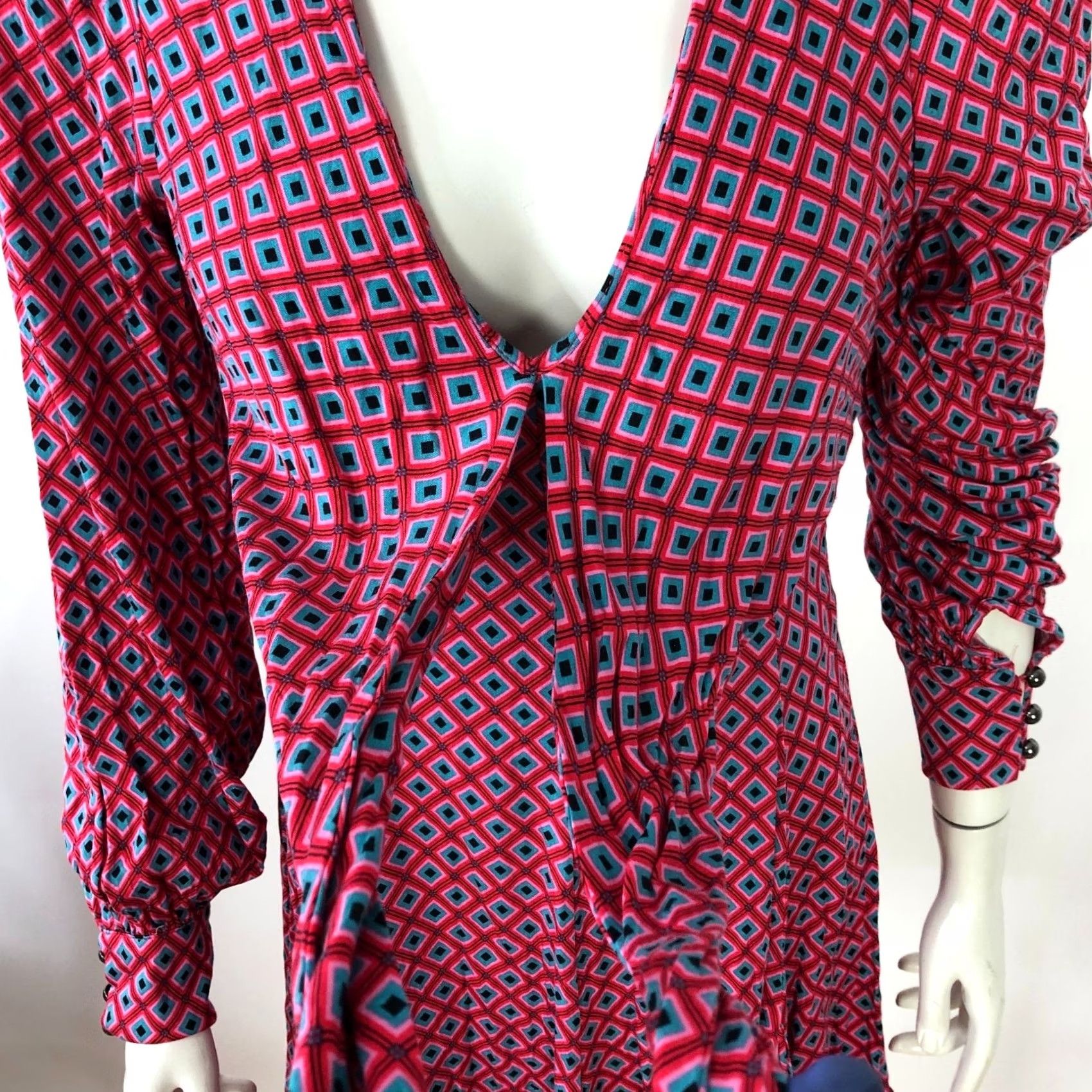 Free People Free People XS Dress Shirt Wrap Open Back Above Knee Pink Red MINT All Over Print Vintage No Size XS / US 0-2 / IT 36-38 - 2 Thumbnail