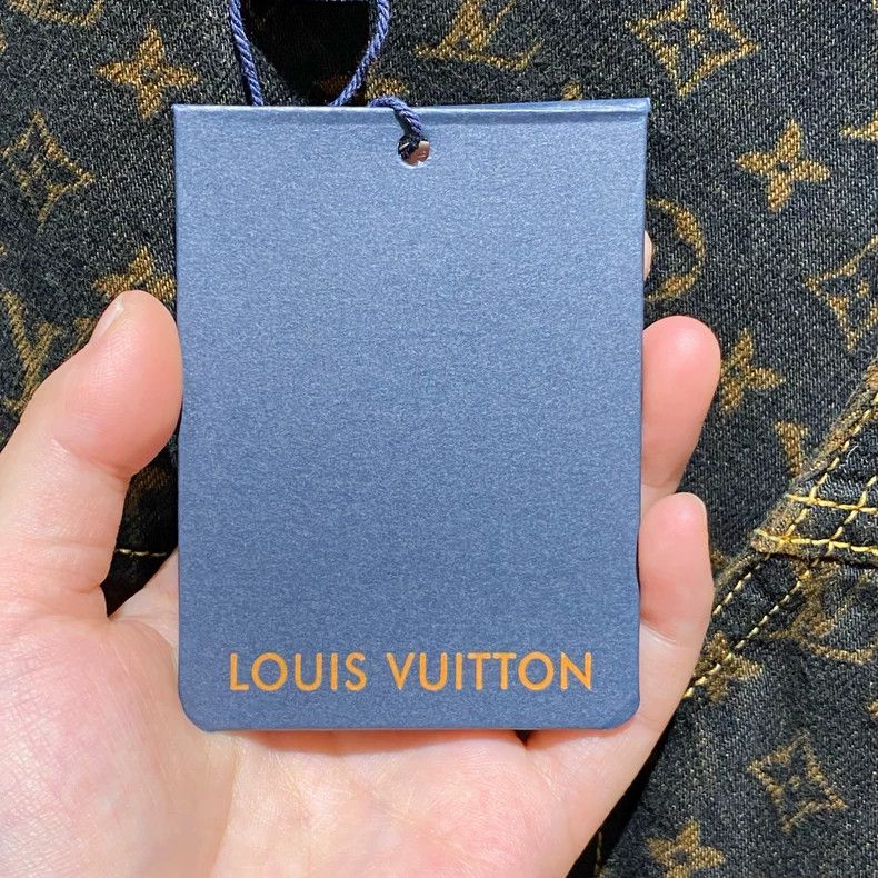 Louis Vuitton Louis Vuitton 25 FW new black and gold floral print denim Size XS / US 0-2 / IT 36-38 - 6 Thumbnail