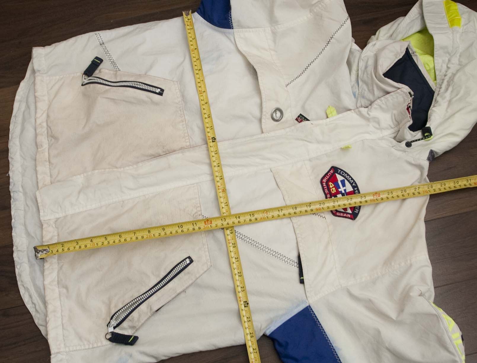 Tommy Hilfiger × Vintage Tommy Hilfiger Vintage Jacket Sailing Gear Size L w/STAINS Size US L / EU 52-54 / 3 - 9 Thumbnail