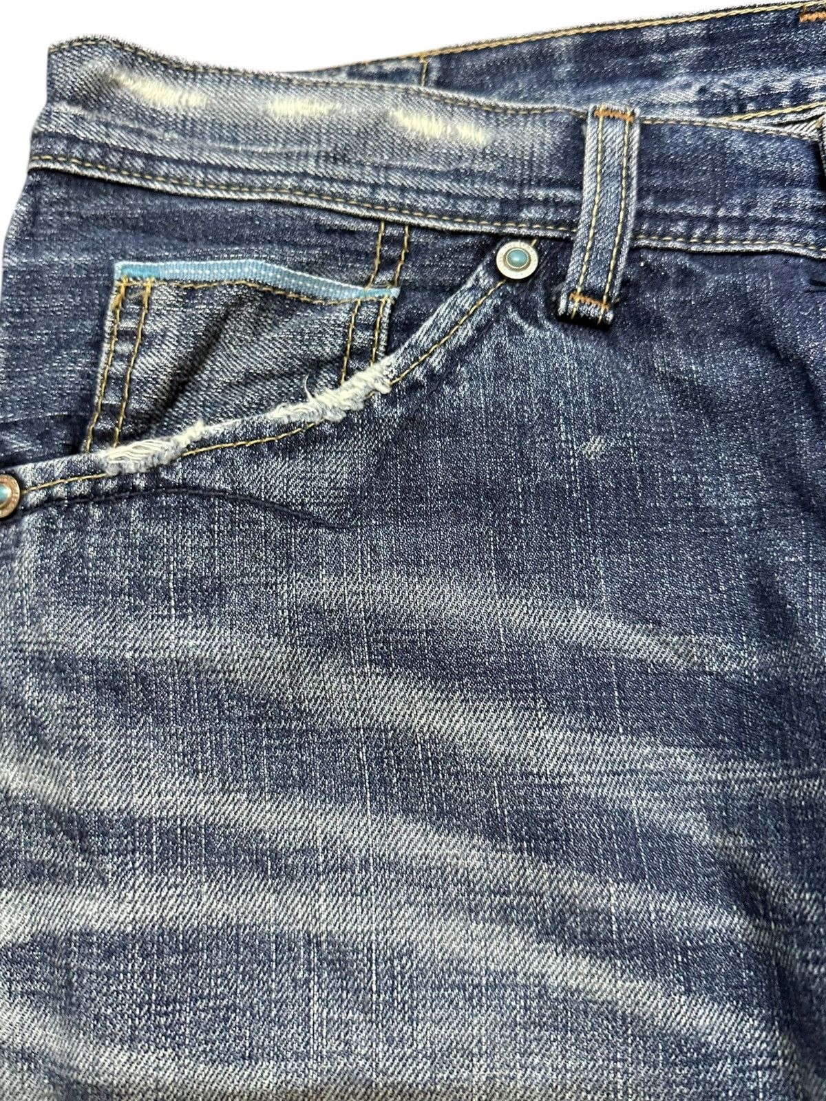 Levi's Vintage Clothing Vintage Levi’s 705-03 Selvedge Faded Whiskers Grunge Denim Size US 31 - 3 Thumbnail