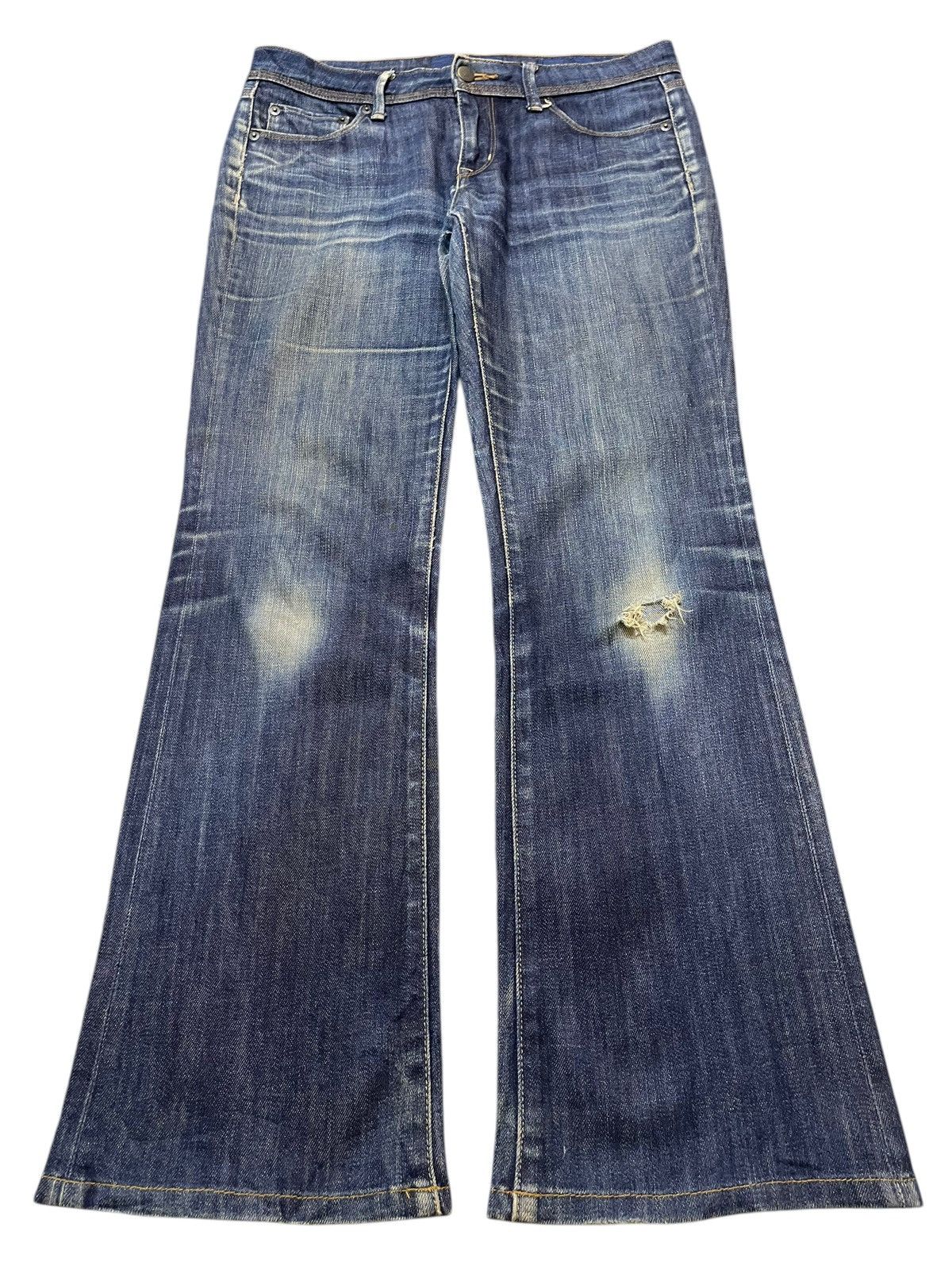 Uniqlo Vintage Japanese Uniqlo Faded Wash Distress Wide Leg Jeans Size US 31 - 1 Thumbnail