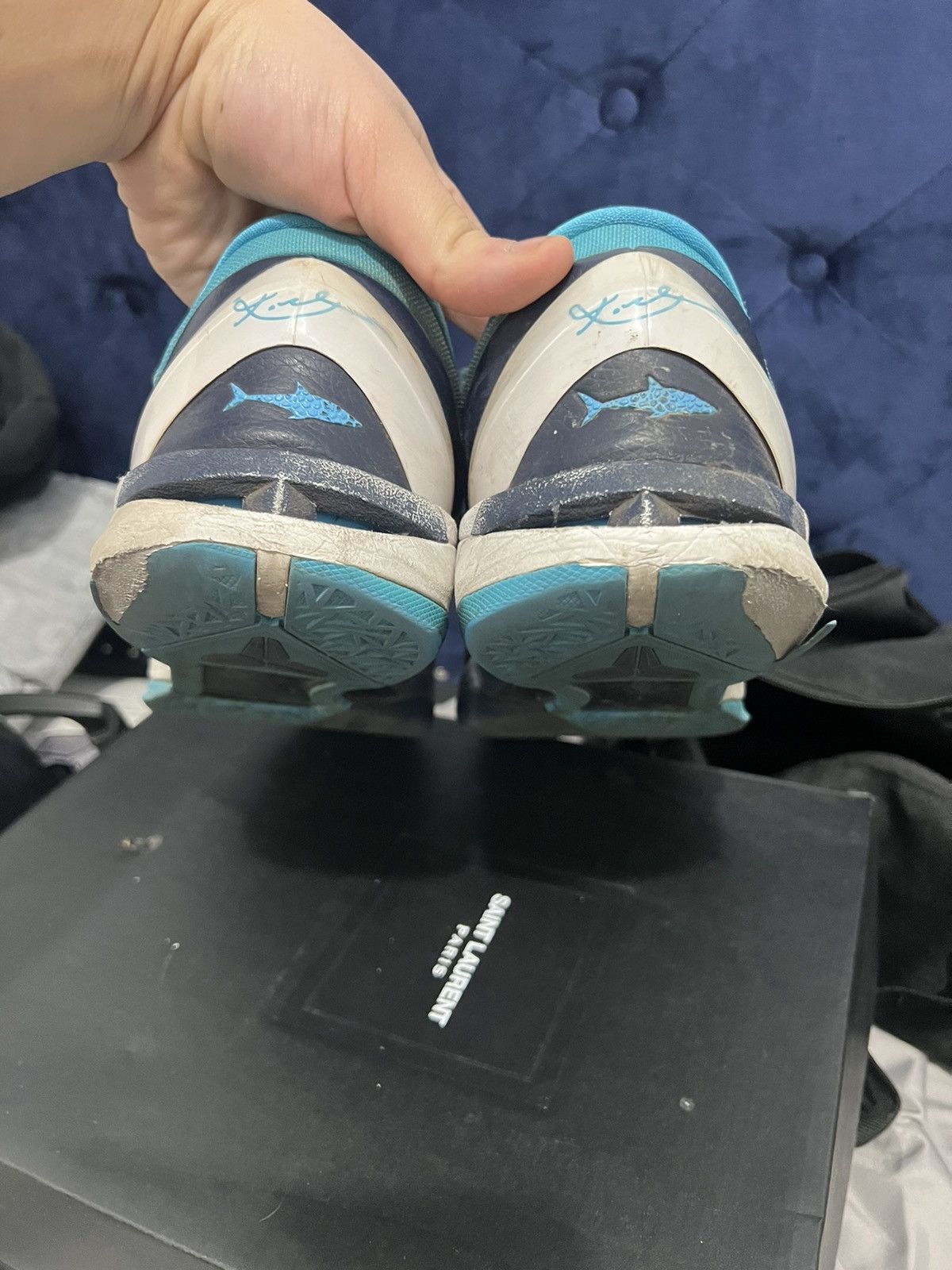 Nike Kobe 7 sharks Size US 10.5 / EU 43-44 - 5 Thumbnail