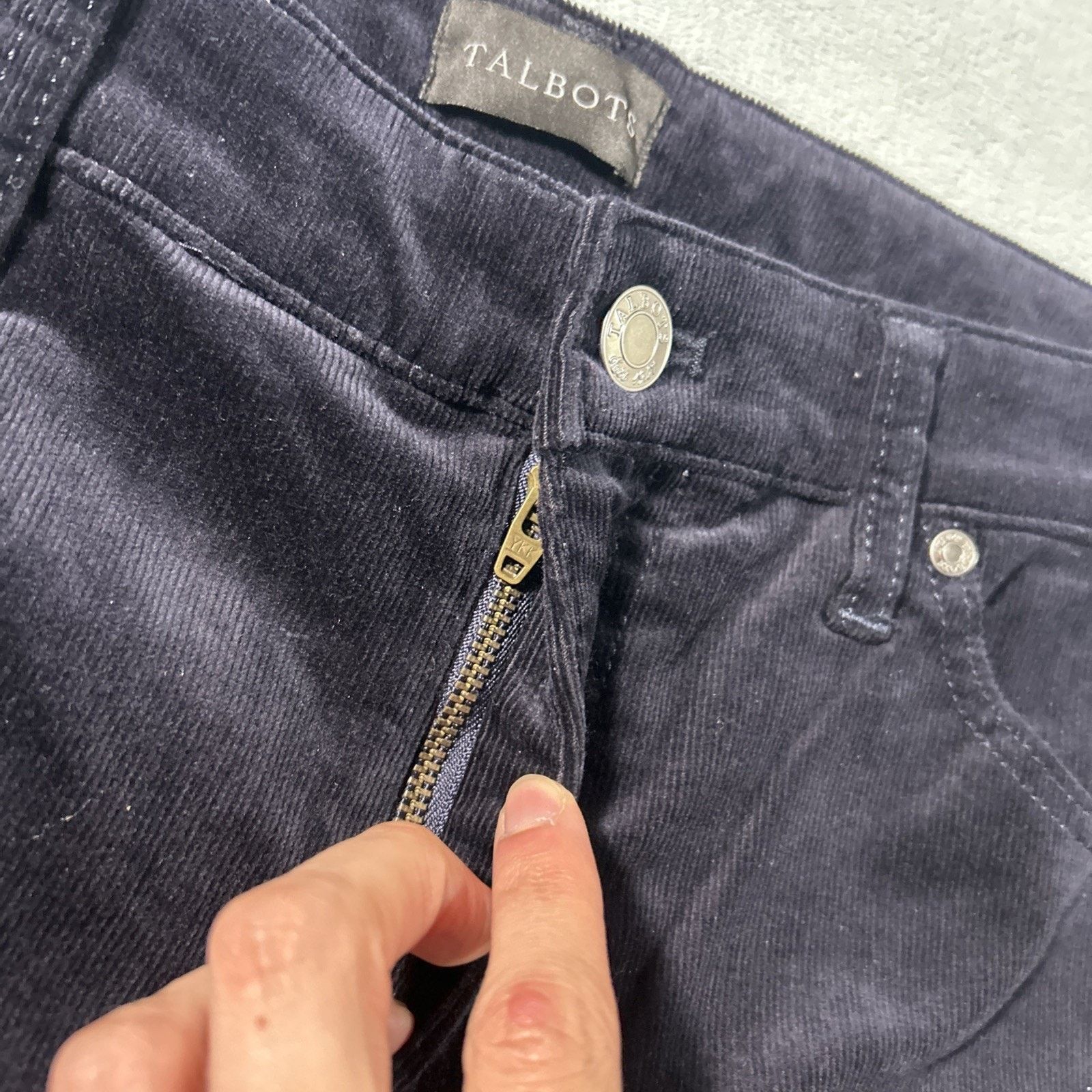 Talbots Velveteen Corduroy Straight Pants Womens 34x28 Velour Formal Size 34" / US 12 / IT 48 - 4 Thumbnail