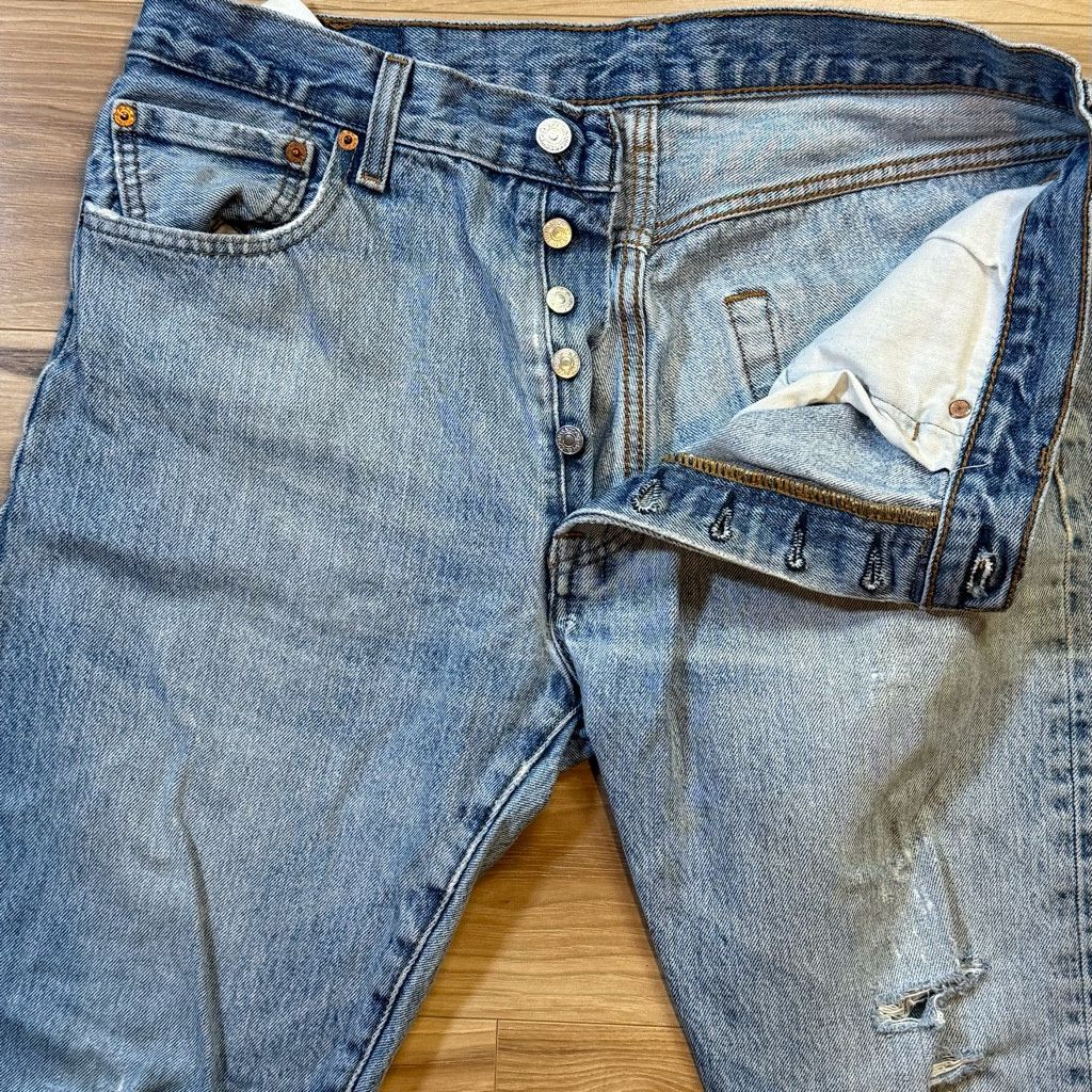 Levi's Levi’s Men’s 501 Jeans W34 L30 Distressed Size US 34 / EU 50 - 3 Thumbnail
