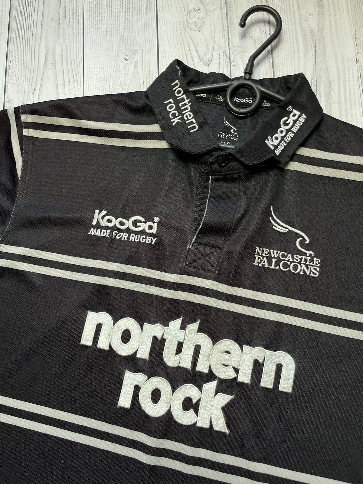 Vintage Vintage New Castle Falcons rugby jersey size XL rare black Size US XL / EU 56 / 4 - 4 Thumbnail